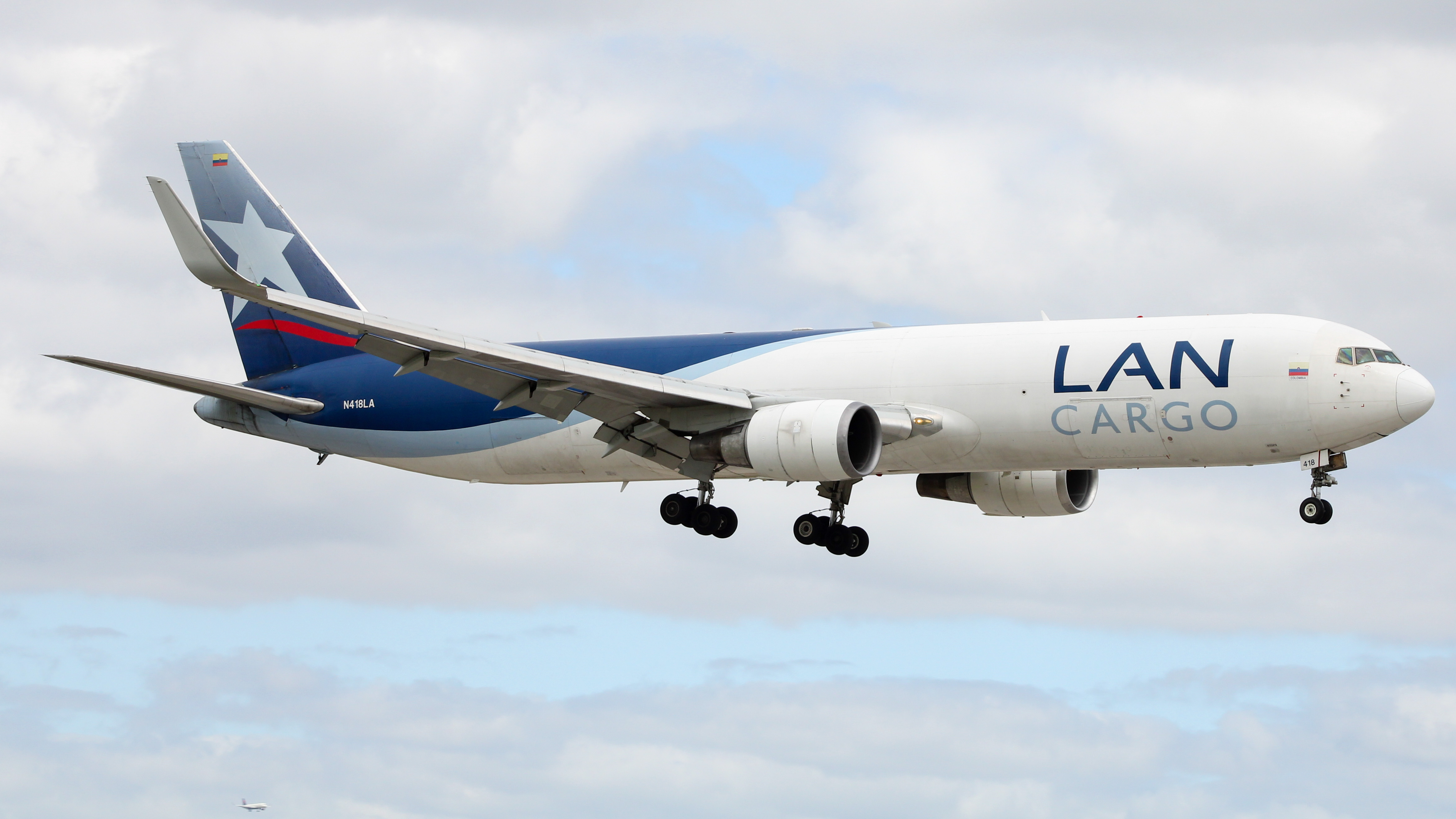 Full size: LATAM Cargo  Boeing 767-300F N418LA at Miami International Airport