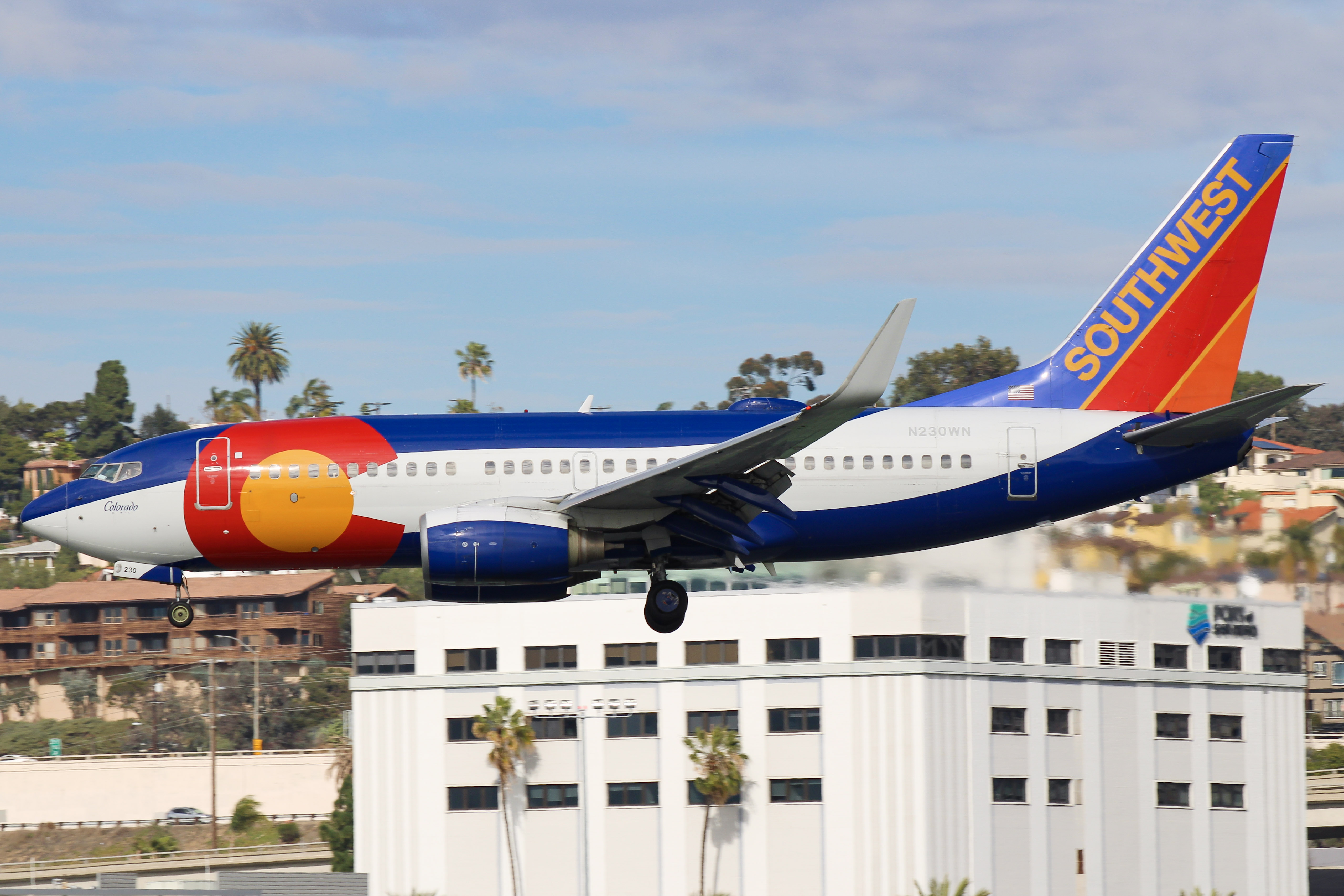Full size: Southwest Airlines Boeing 737-700 N230WN at San Diego International Airport