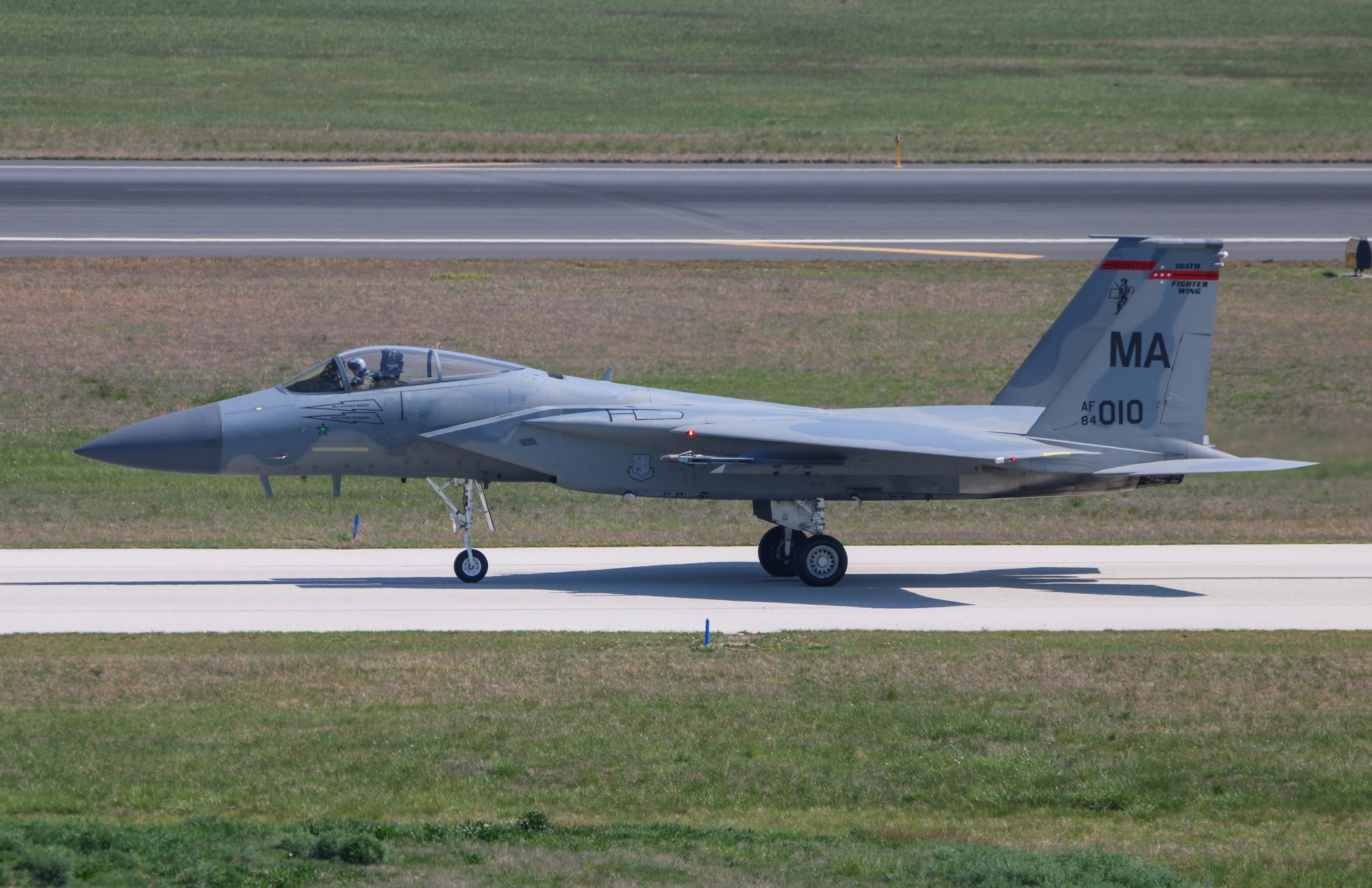 Full size: USAF - United States Air Force McDonnell Douglas F-15 Eagle 84-0010 at Atlantic City International Airport