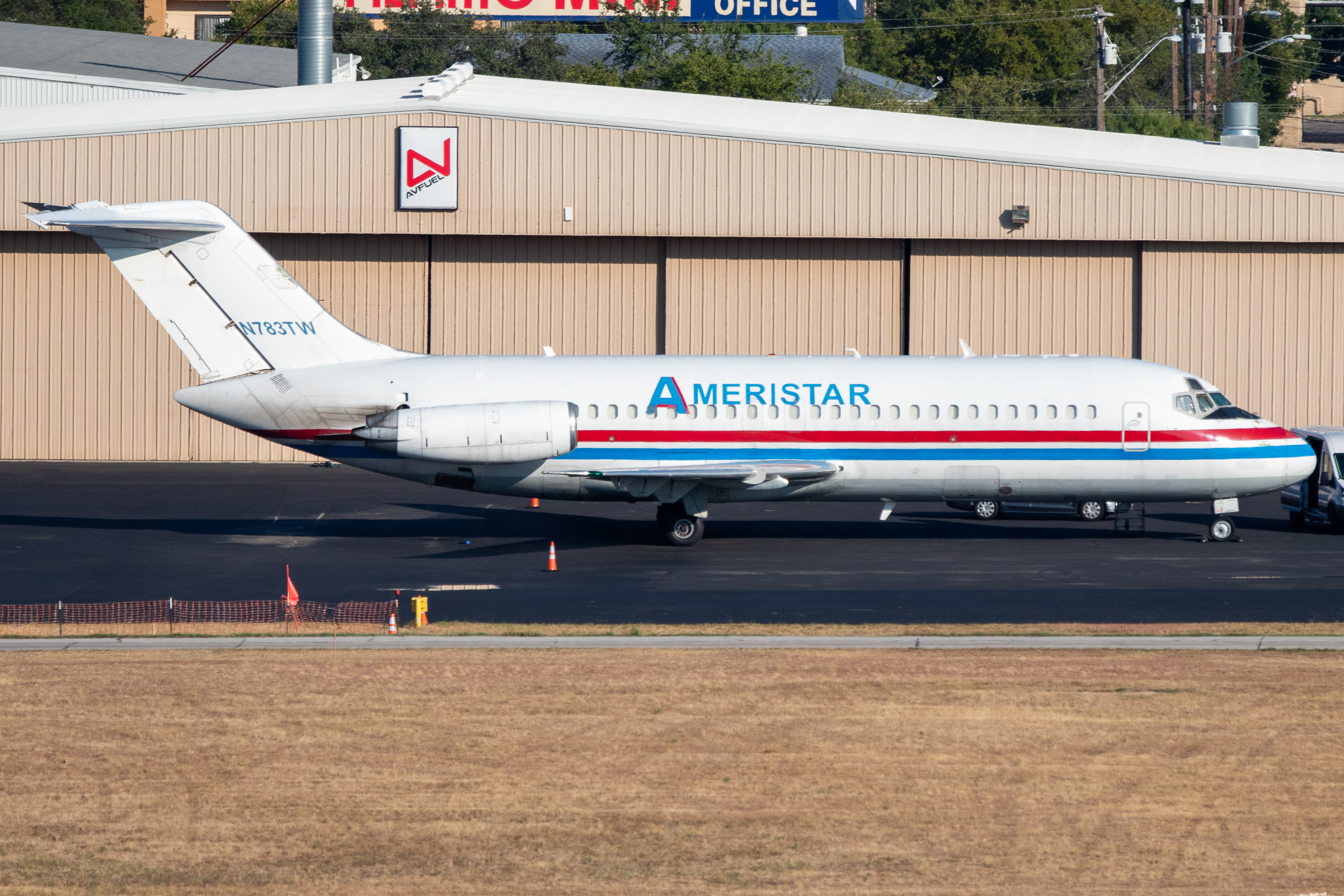 Full size: Ameristar Jet Charter McDonnell Douglas DC-9 N783TW at San Antonio International Airport