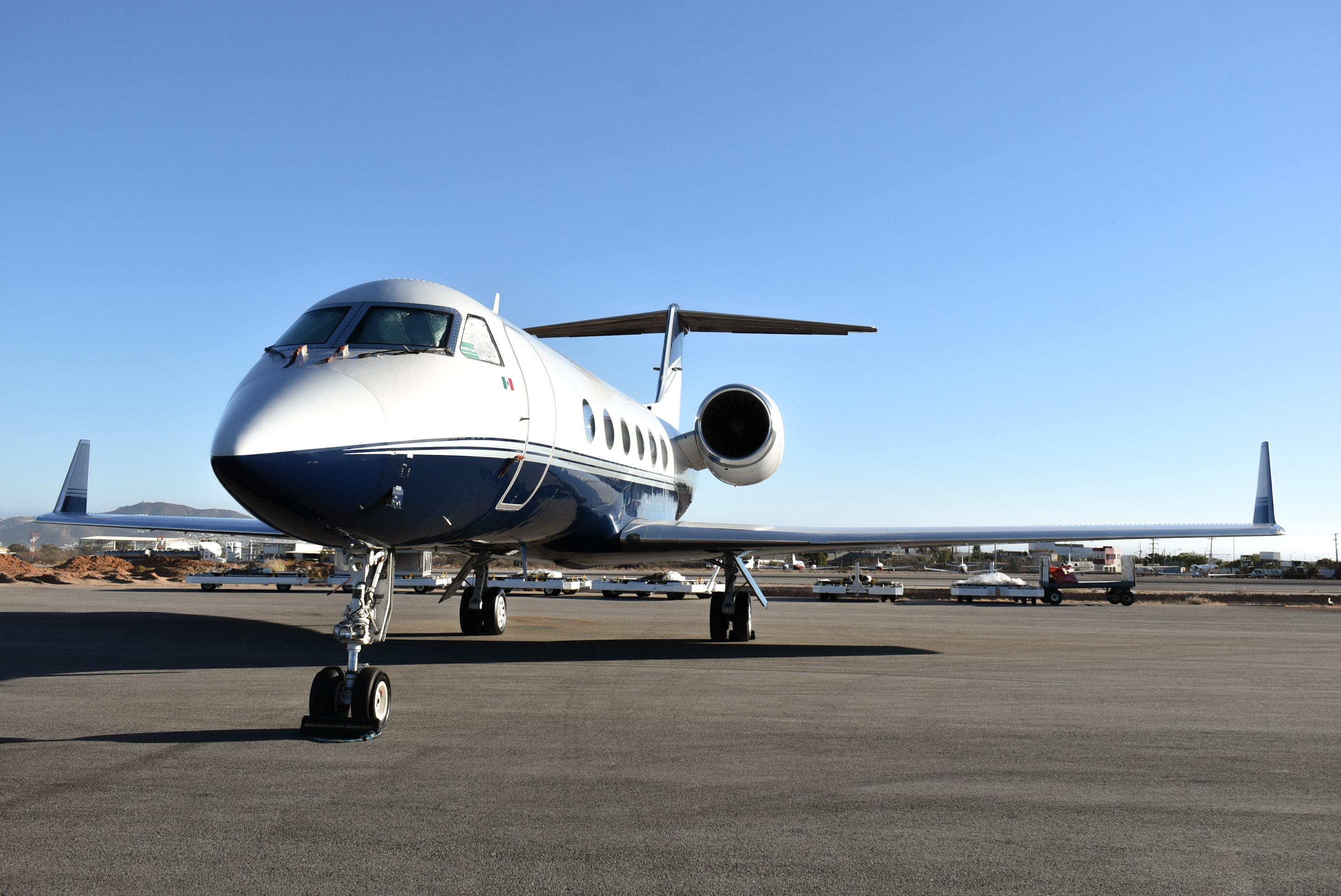 Full size: PRIVATE Gulfstream IV XA-AVZ at Aeropuerto de Cabo San Lucas Internacional