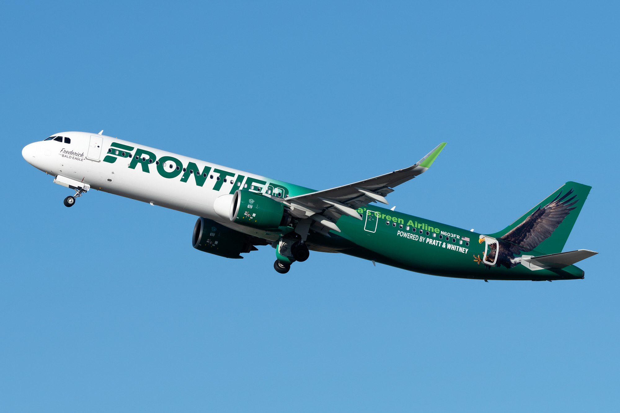 Full size: Frontier Airlines Airbus A321NEO N603FR at Philadelphia International Airport