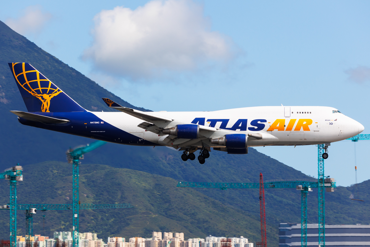 Full size: Atlas Air Boeing 747-400BCF N472MC at Hong Kong International Airport