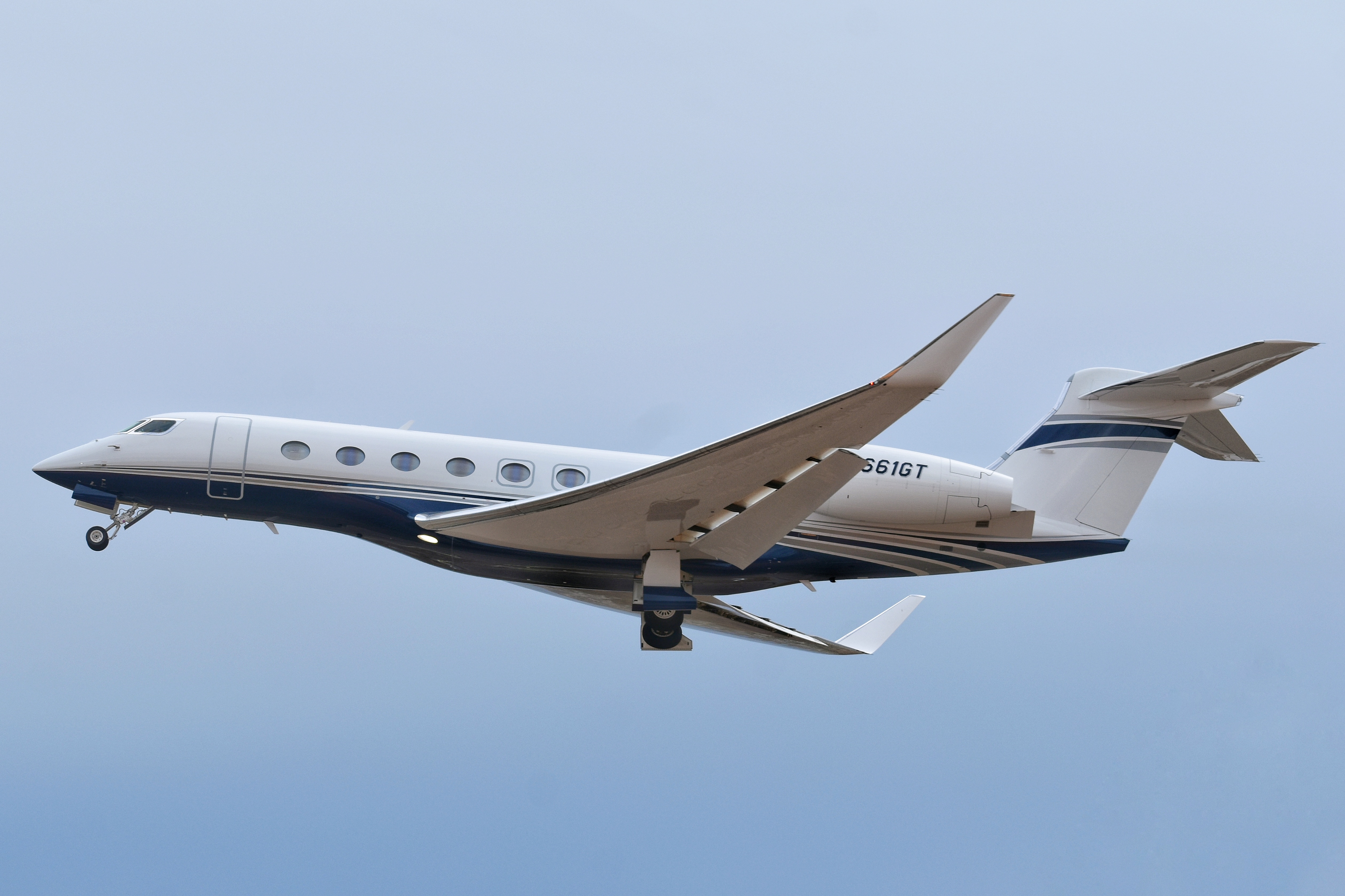 Full size: Rhys Vineyards LLC Gulfstream G650 N661GT at Aeropuerto de Cabo San Lucas Internacional