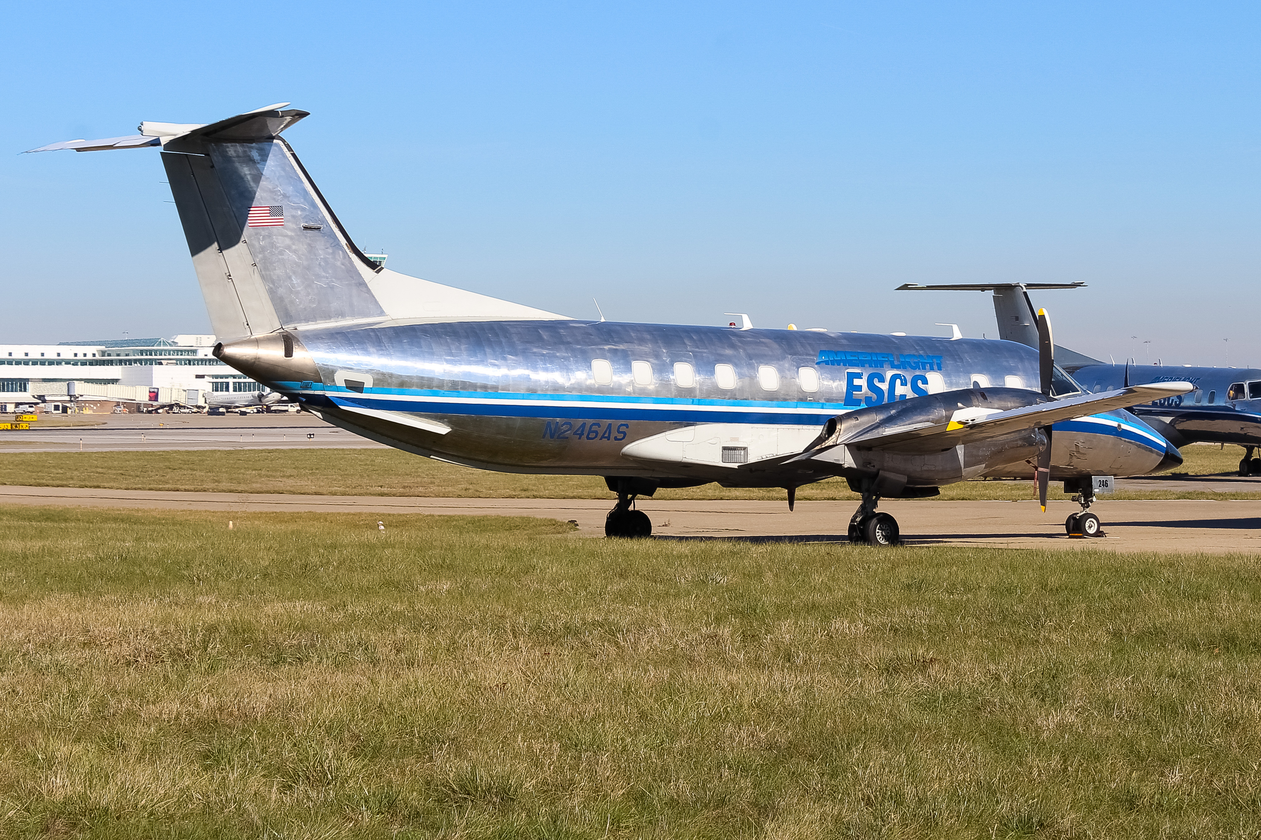 Full size: Ameriflight Embraer  E120 N246AS at Cincinnati/Northern Kentucky International Airport