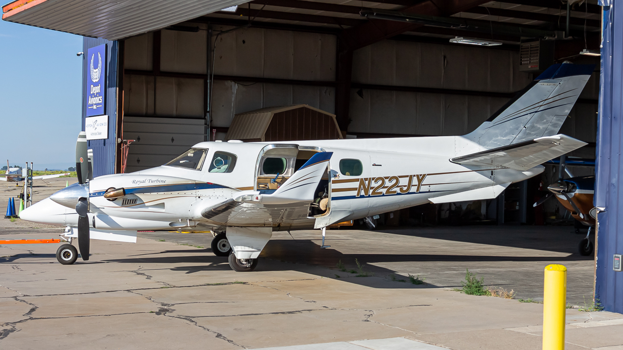 Full size: PRIVATE Beech B-60 N22JY at Alamosa San Luis Valley Regional Airport