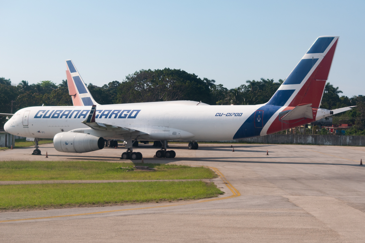 Full size: Cubana Cargo Tupolev Tu-204-100CE CU-C1700 at Jose Marti International Airport
