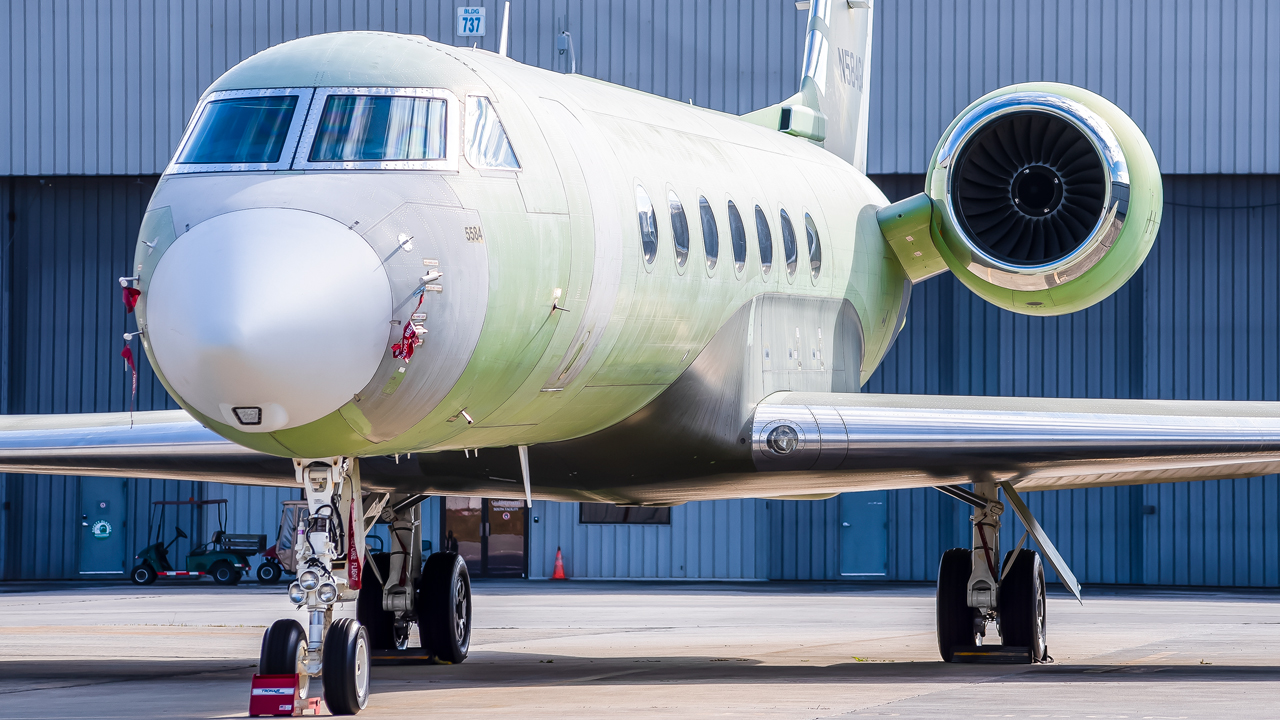 Full size: USAF - United States Air Force Gulfstream G550 N584GA at Savannah/Hilton Head International Airport