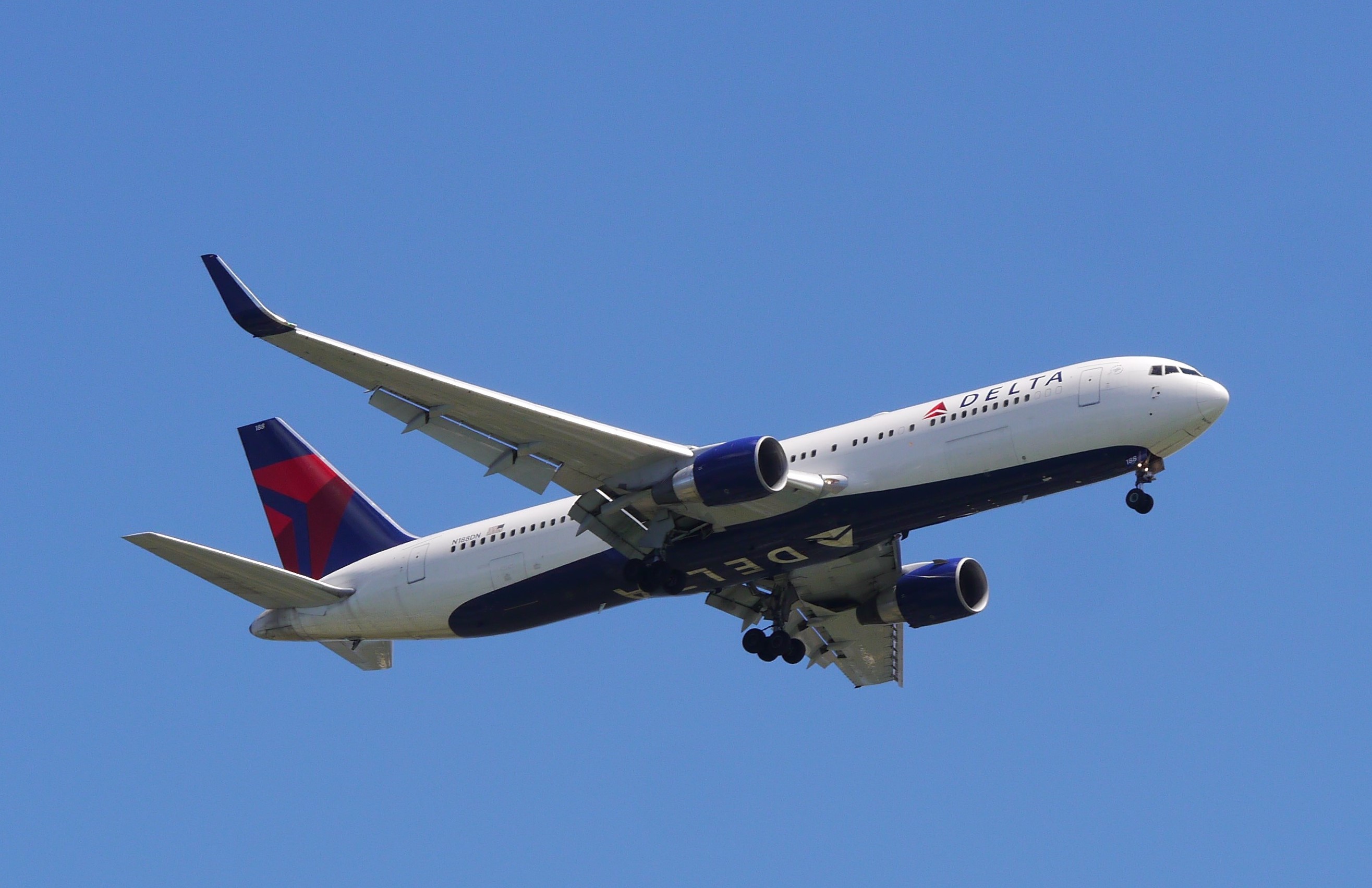 Full size: Delta Airlines Boeing 767-300ER N188DN at Seattle-Tacoma International Airport