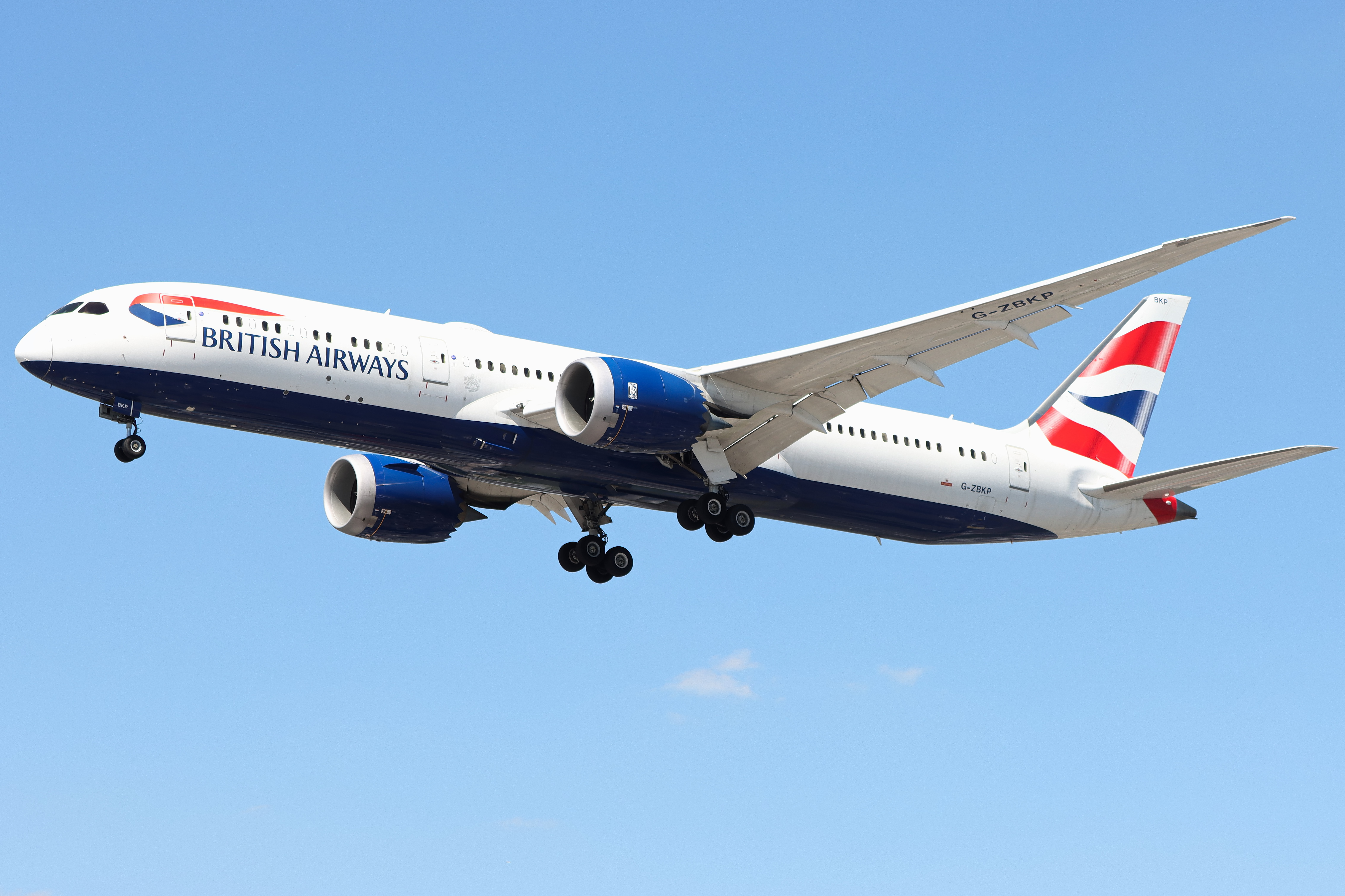 Full size: British Airways Boeing 787-9 G-ZBKP at London Heathrow International Airport