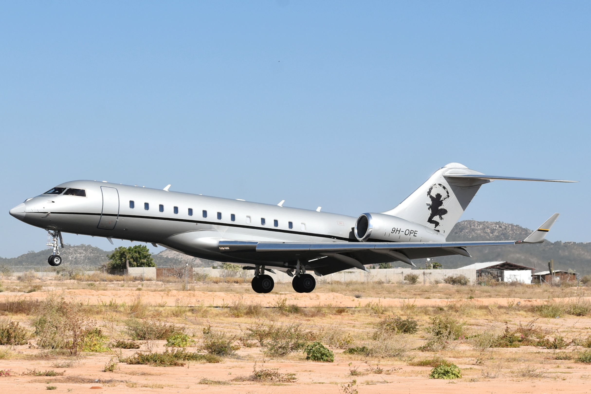 Full size: PRIVATE Bombardier Global Express 9H-OPE at Aeropuerto de Cabo San Lucas Internacional