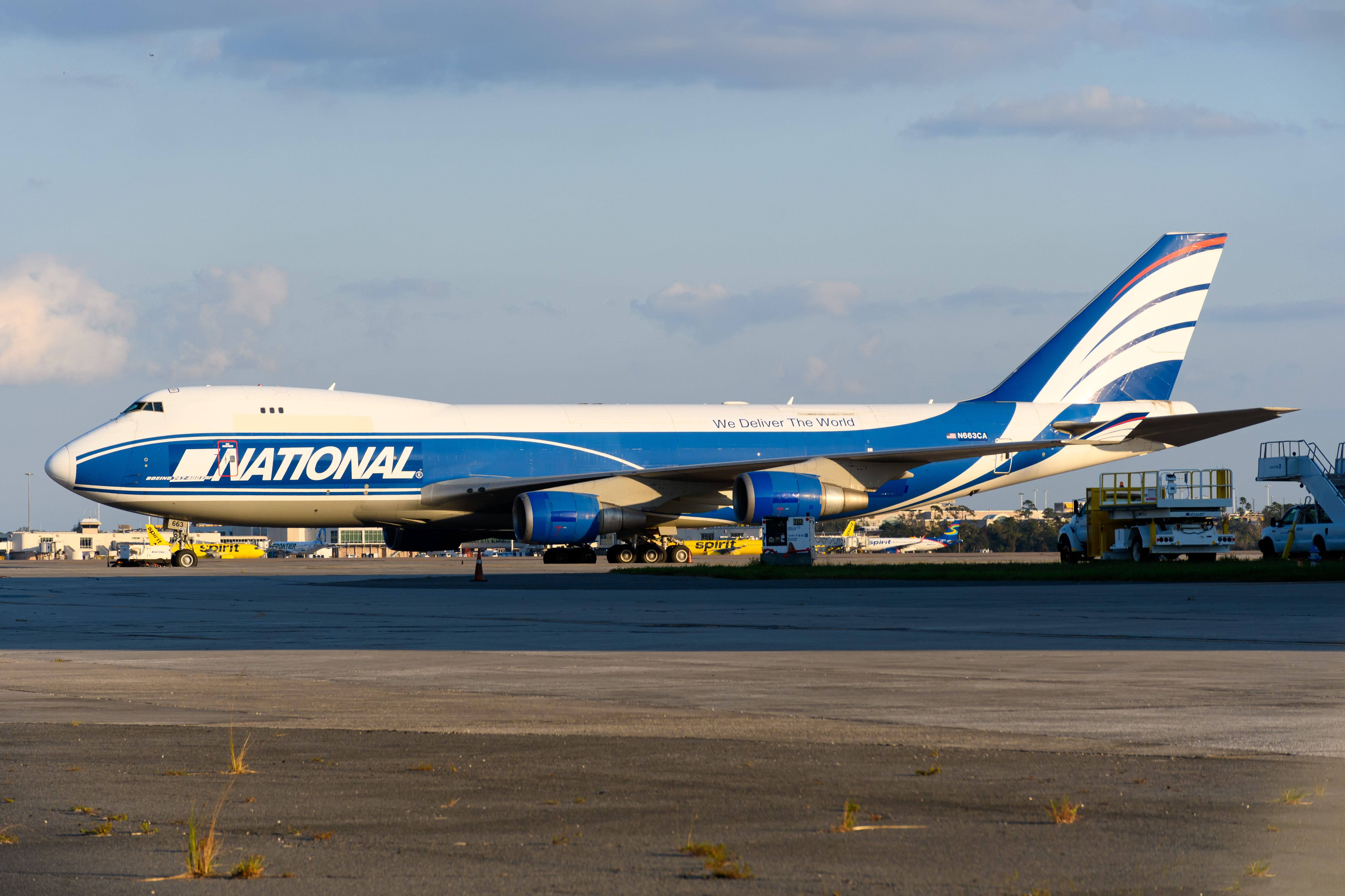 Full size: National Airlines Boeing 747-400F N663CA at Orlando International Airport