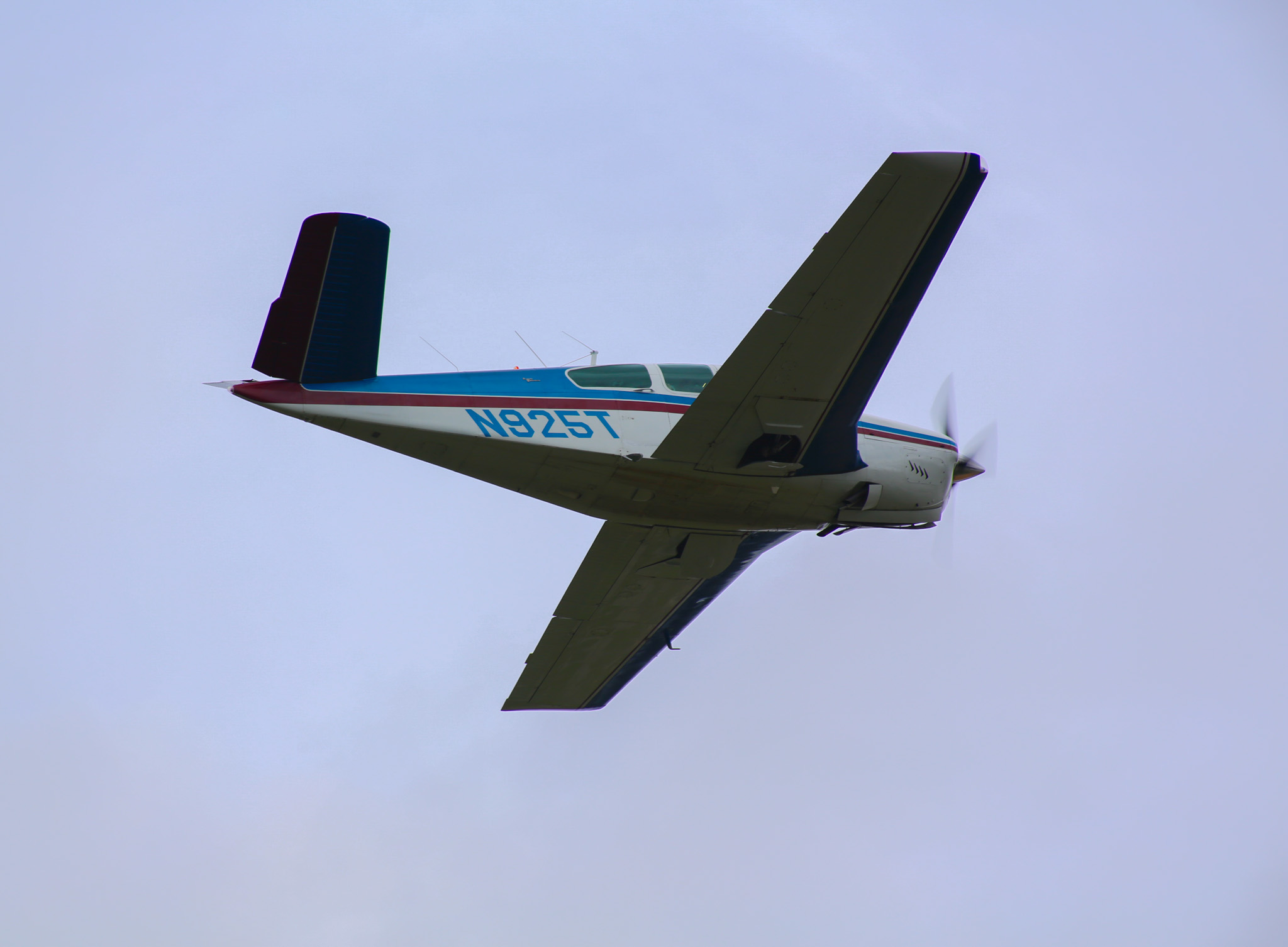Full size: PRIVATE Beech S35 N925T at Lincoln Park Airport