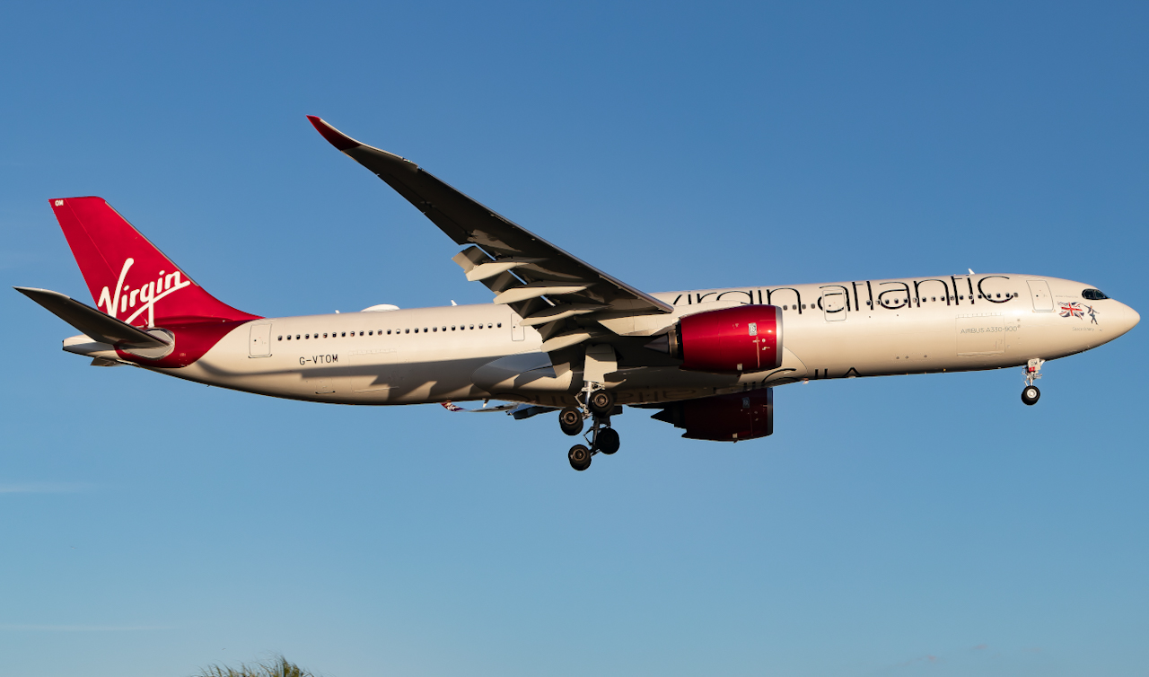 Full size: Virgin Atlantic Airbus A330-900 G-VTOM at Tampa International Airport