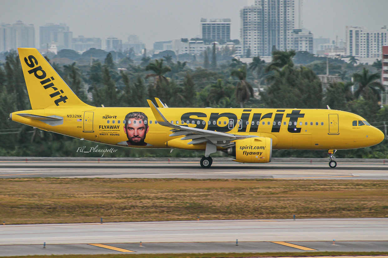Full size: Spirit Airlines Airbus A320NEO N932NK at Fort Lauderdale/Hollywood International Airport