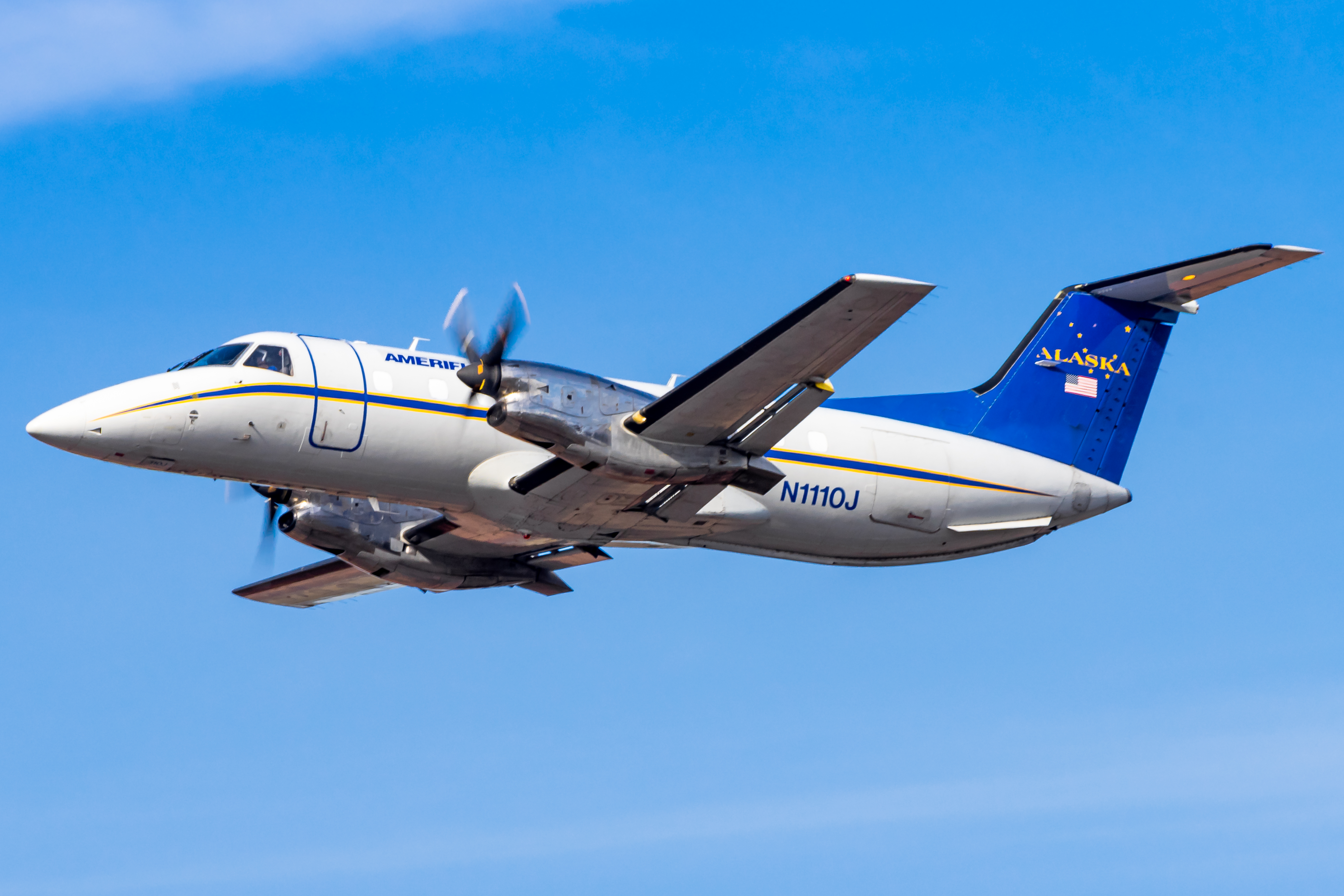 Full size: Ameriflight Embraer EMB-120 N1110J at Roberts Field Airport