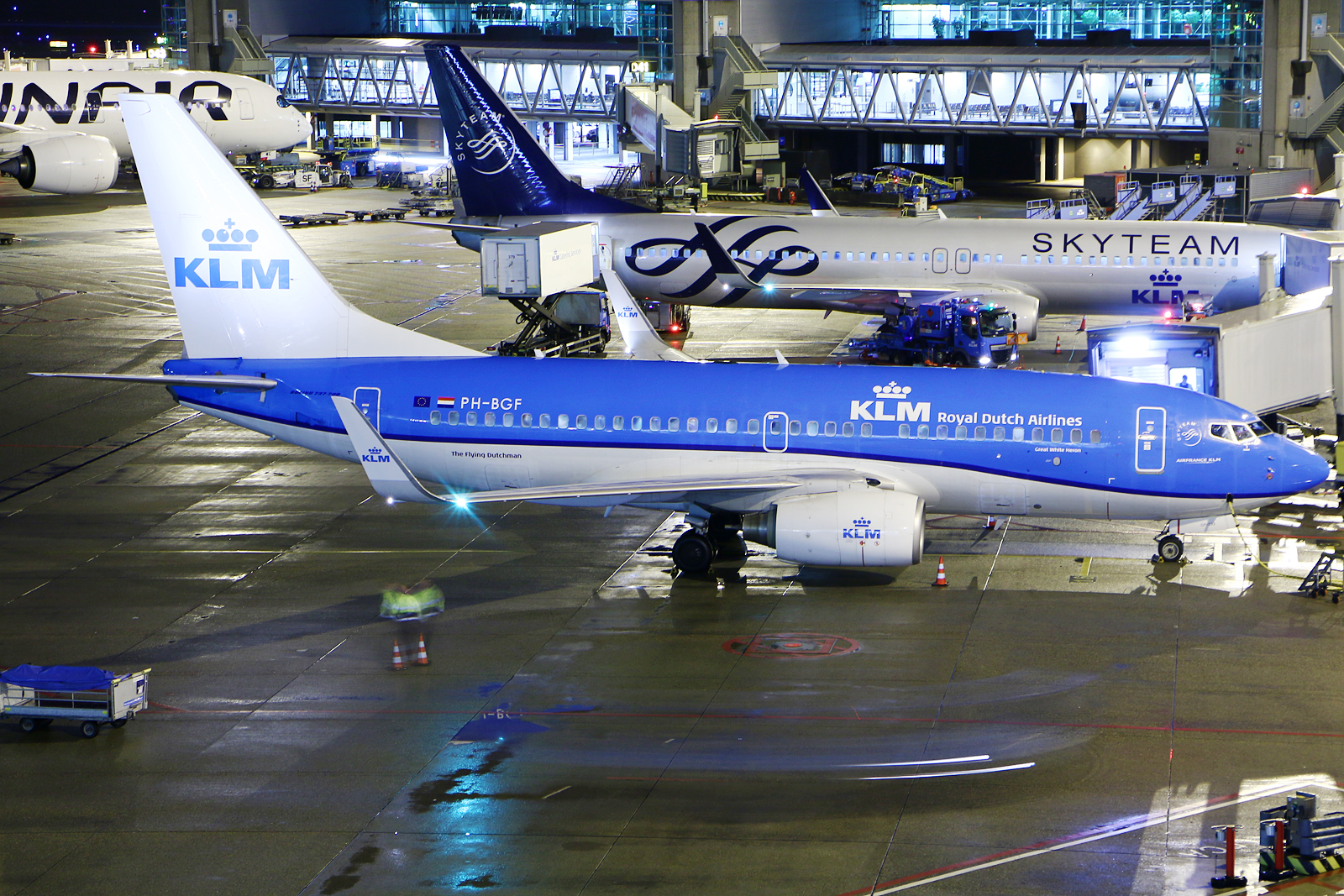Full size: KLM Boeing 737-700 PH-BGF at Amsterdam Schiphol Airport