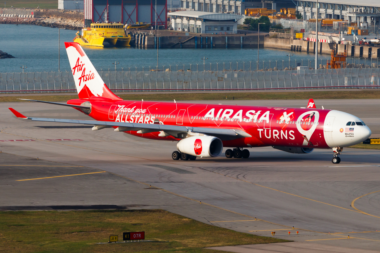 Full size: Air Asia X Airbus A330-300 9M-XXA at Hong Kong International Airport