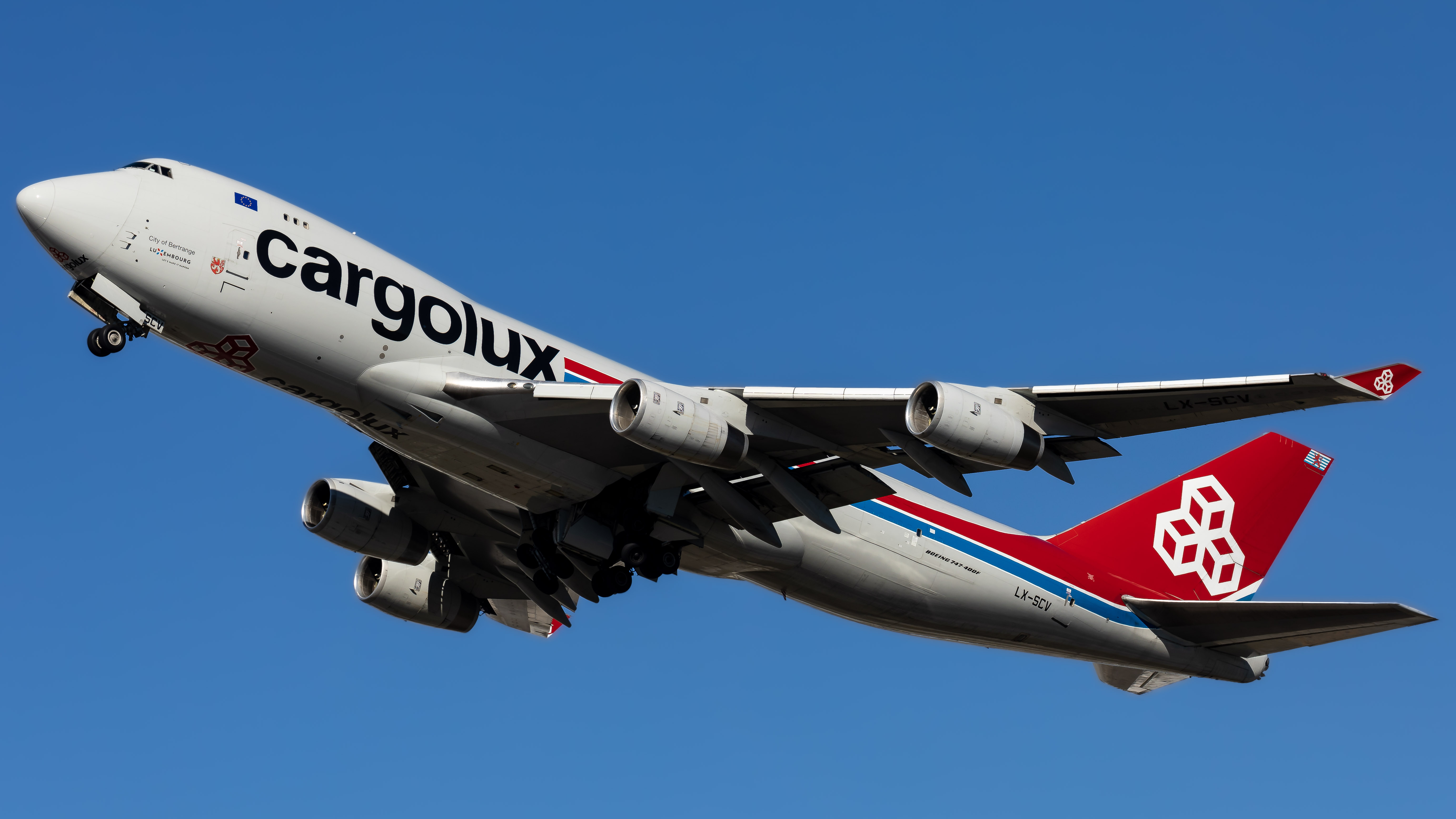 Full size: CargoLux  Boeing 747-400F LX-SCV at Fort Lauderdale/Hollywood International Airport