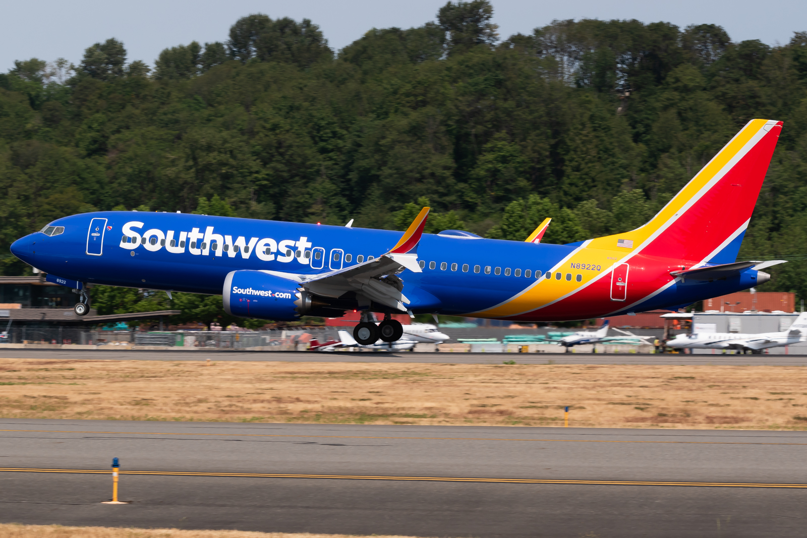 Full size: Southwest Airlines Boeing 737 MAX 8 N8922Q at Boeing Field/King County International Airport