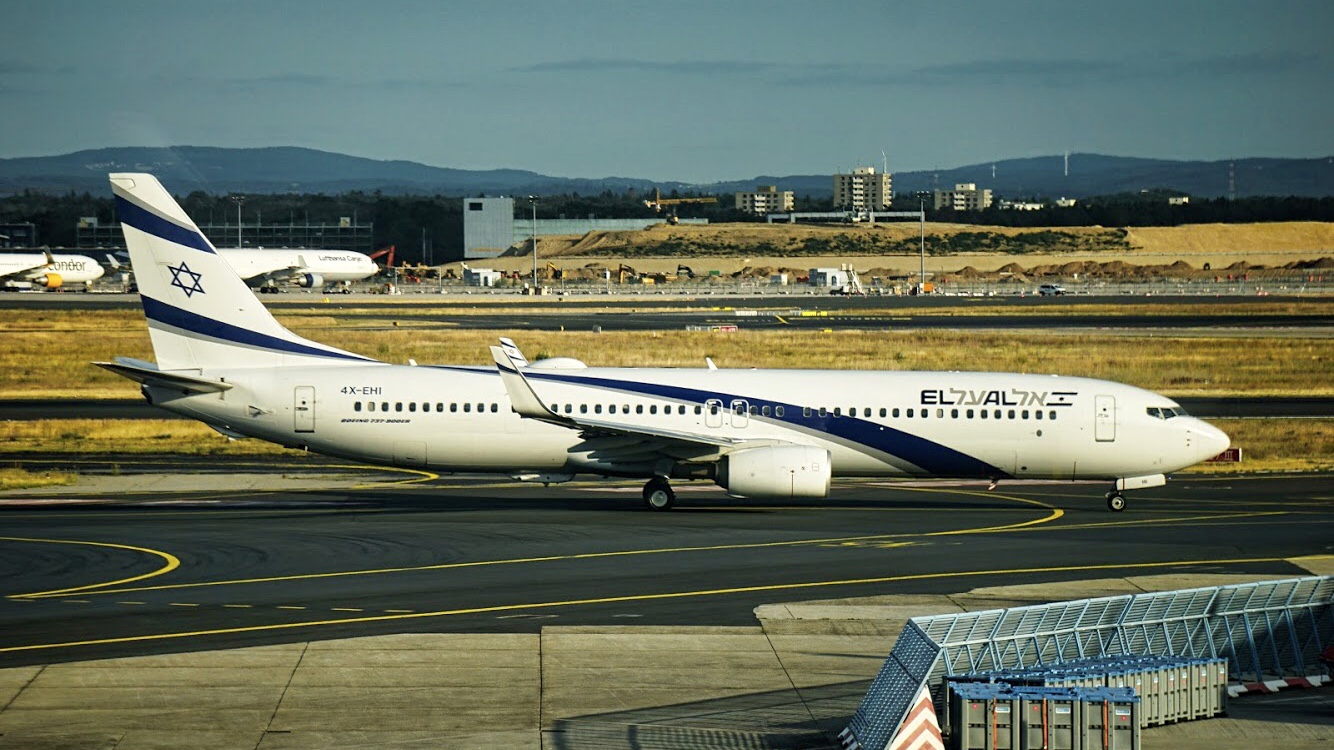 Full size: El Al Boeing 737-900ER 4X-EHI at Frankfurt International Airport