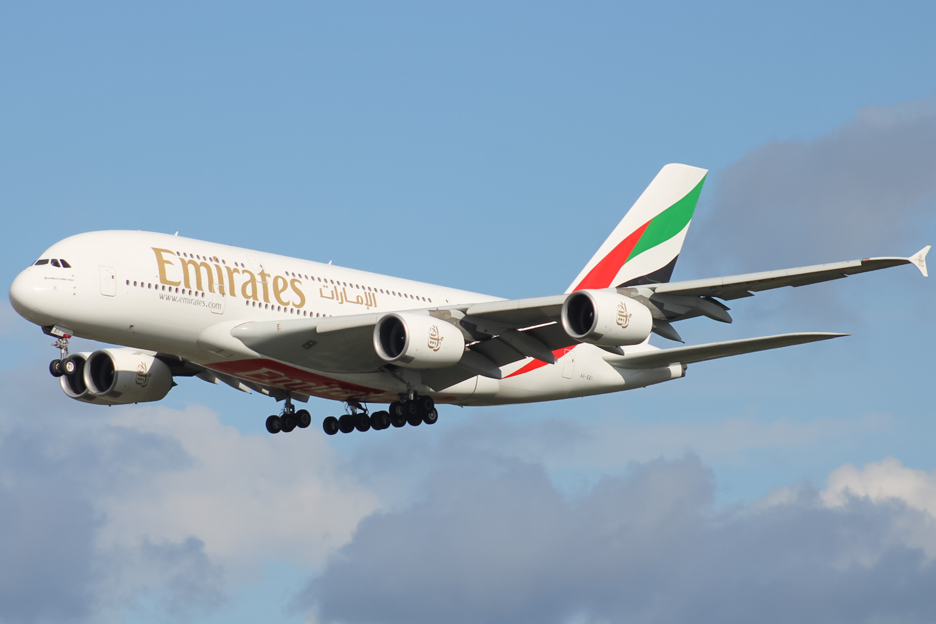 Full size: Emirates Airbus A380-800 A6-EEI at Frankfurt International Airport