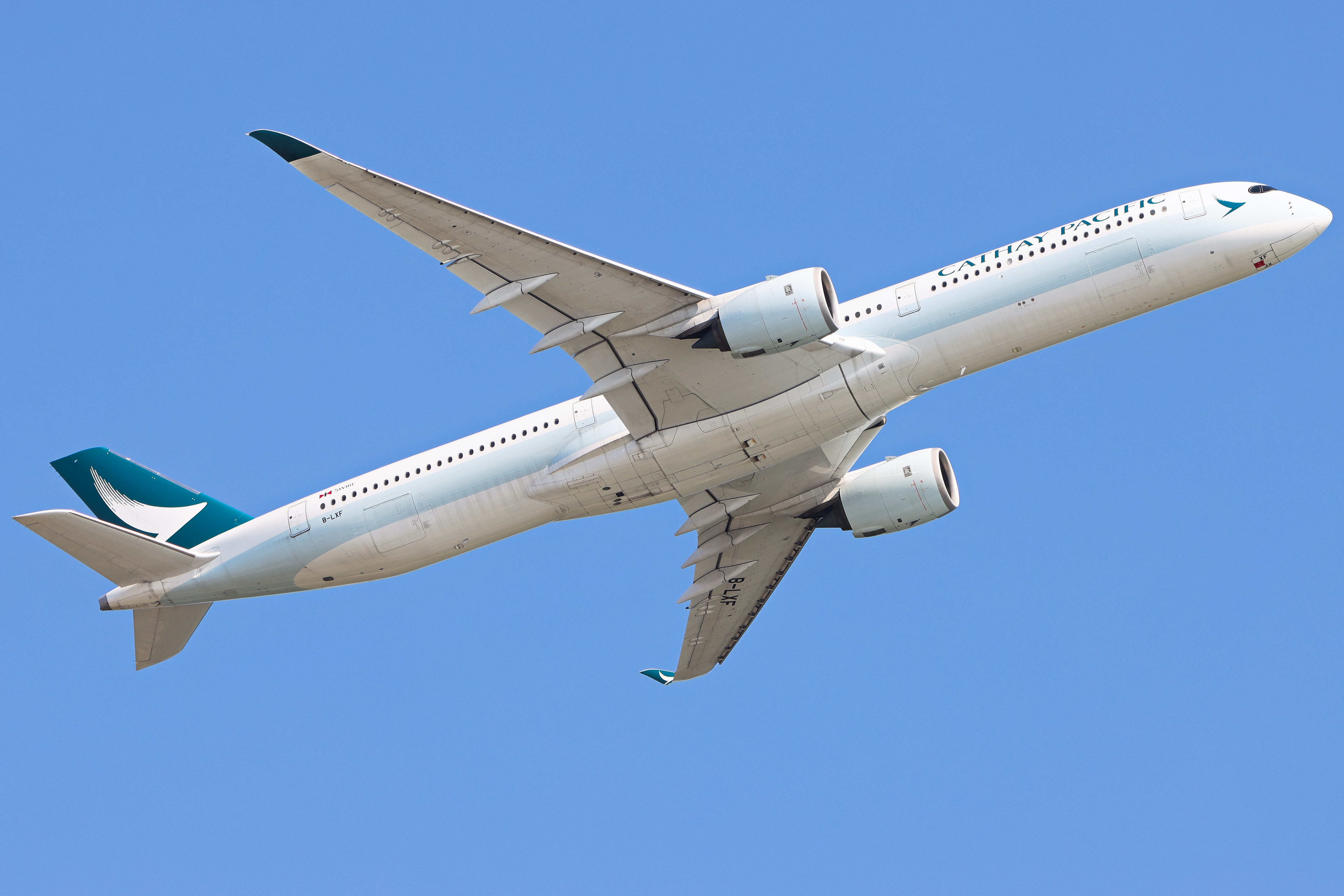 Full size: Cathay Pacific Airbus A350-1000 B-LXF at Hong Kong International Airport