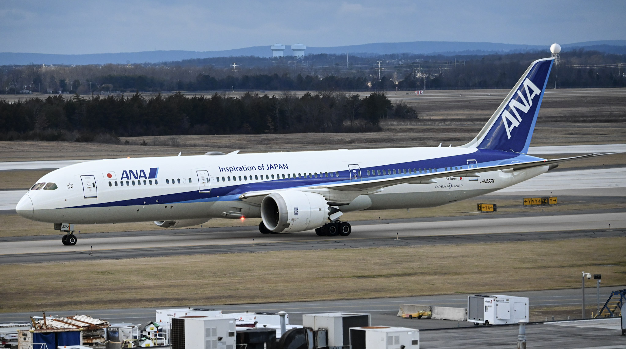 Full size: All Nippon Airways Boeing 787-9 JA837A at Washington Dulles International Airport
