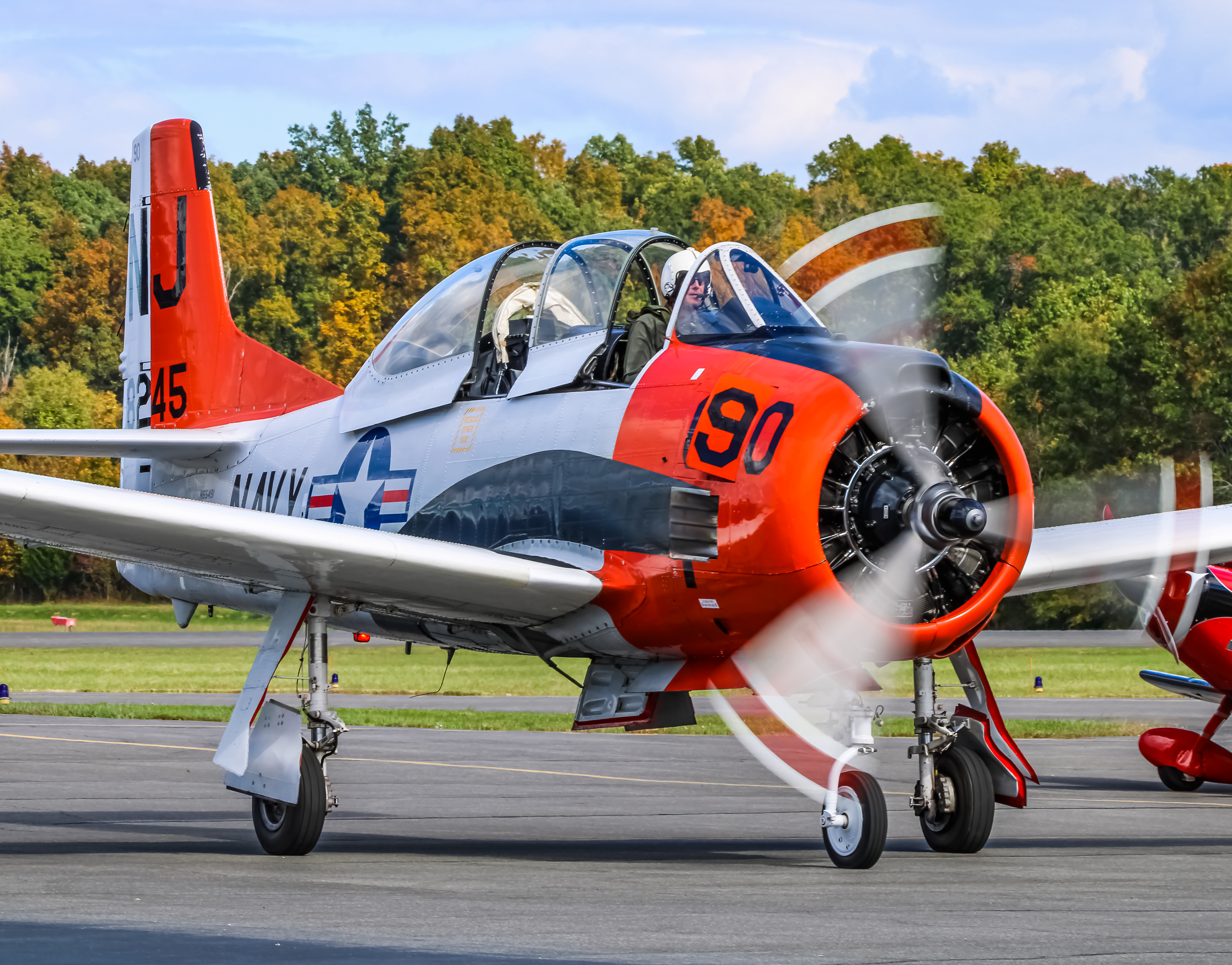 Full size: PRIVATE North American T-28B N65491 at 