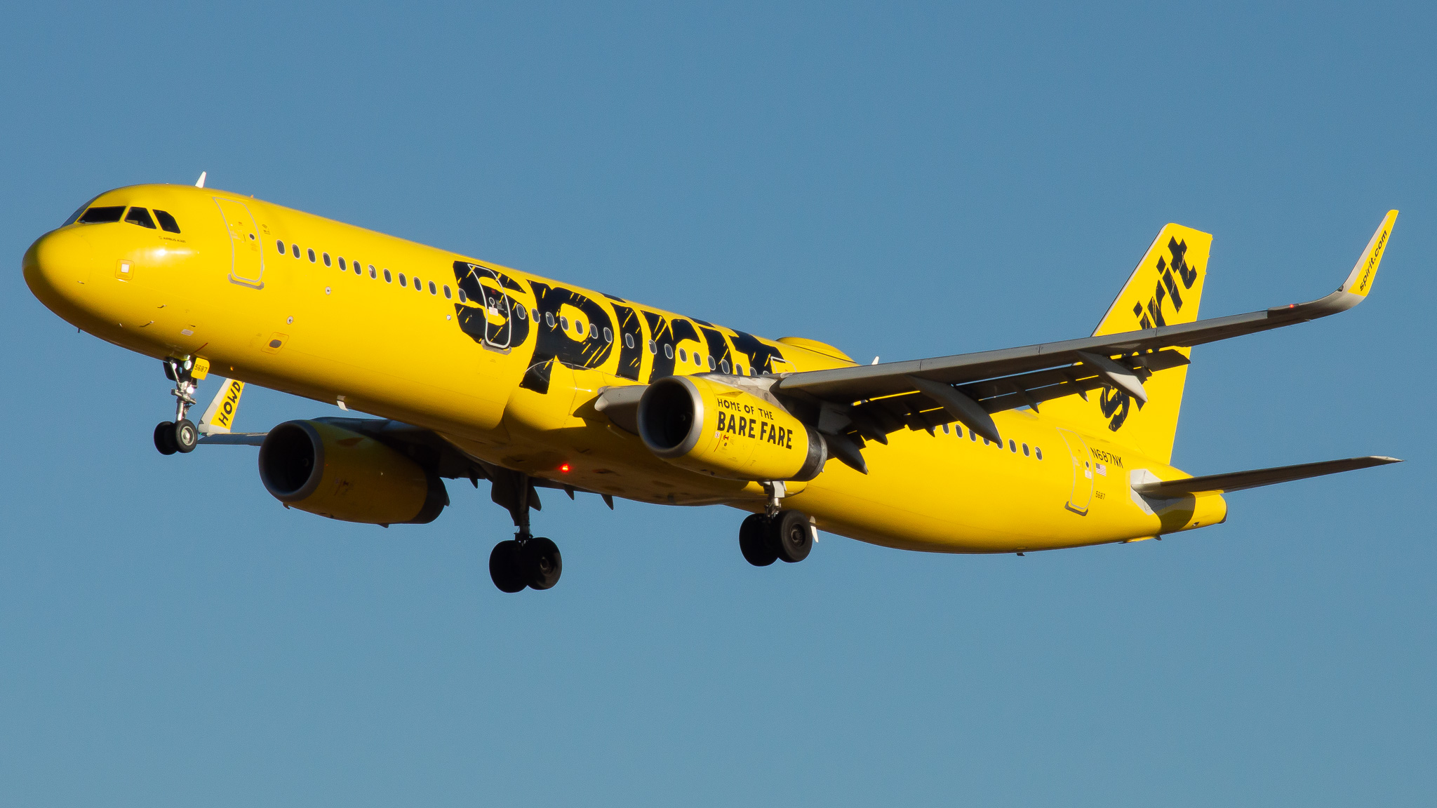 Full size: Spirit Airlines Airbus A321-200 N687NK at Baltimore/Washington International Thurgood Marshall Airport