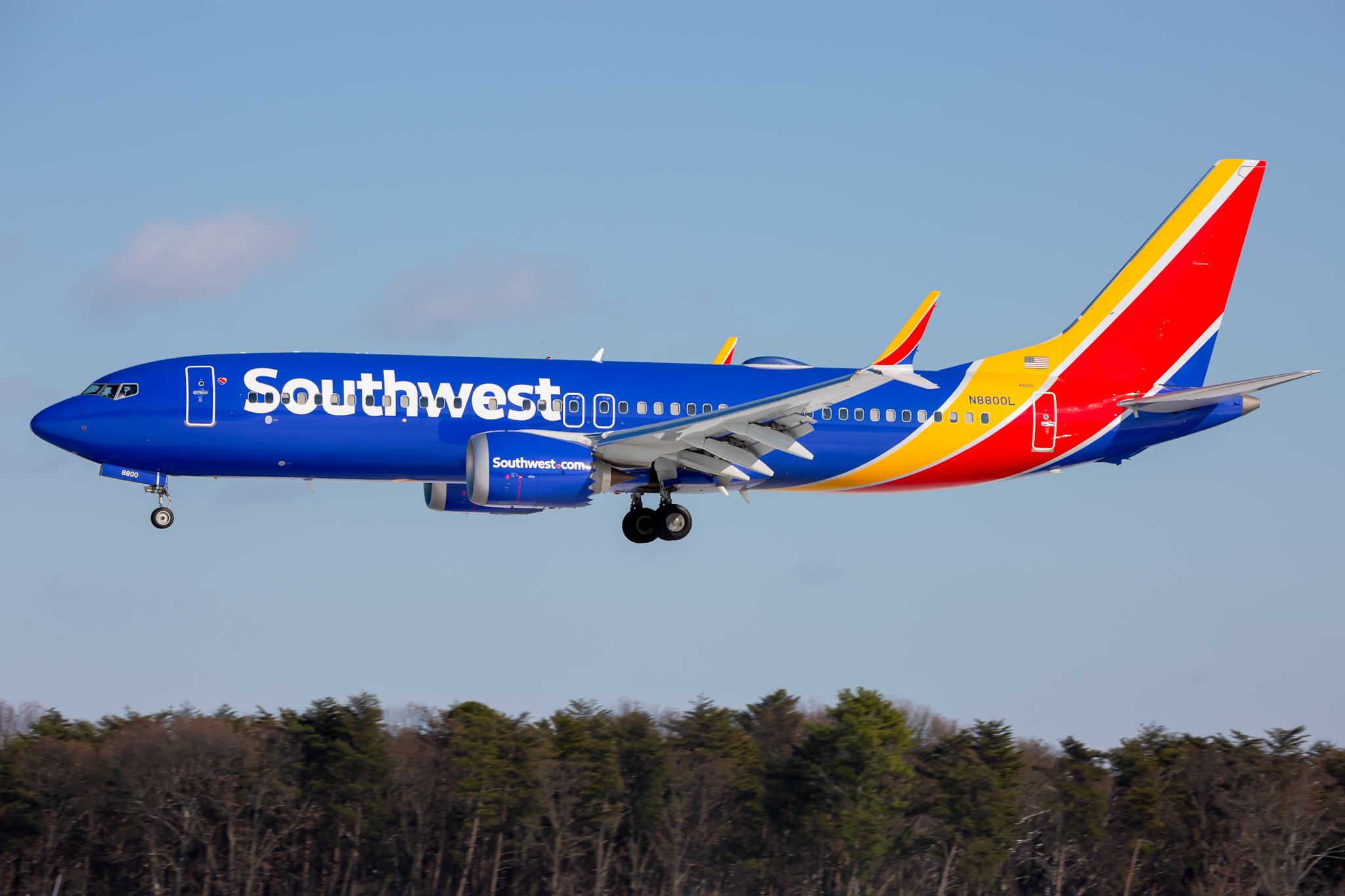Full size: Southwest Airlines Boeing 737 MAX 8 N8800L at Baltimore/Washington International Thurgood Marshall Airport
