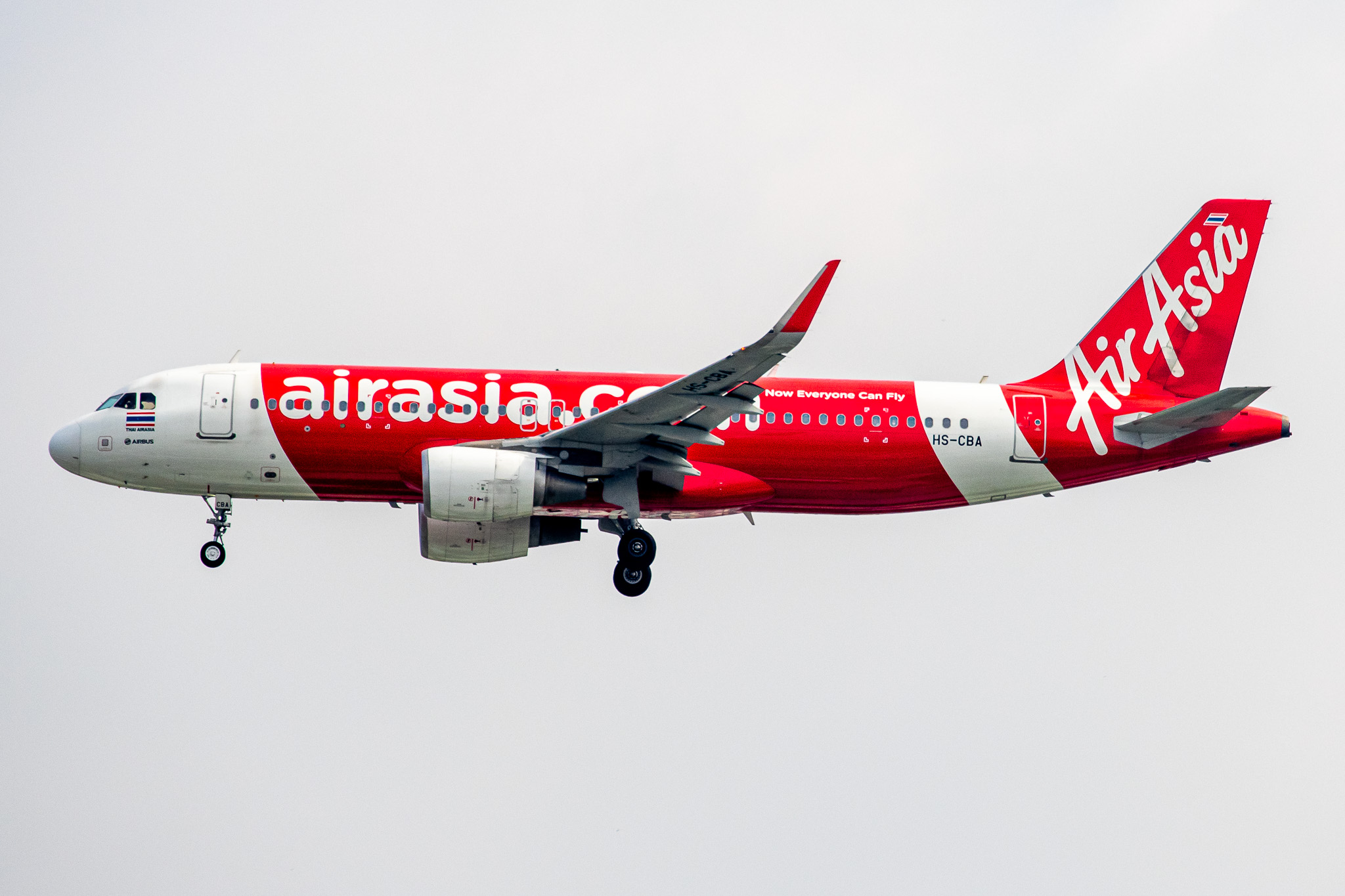 Full size: Thai AirAsia Airbus A320 HS-CBA at Tan Son Nhat International Airport