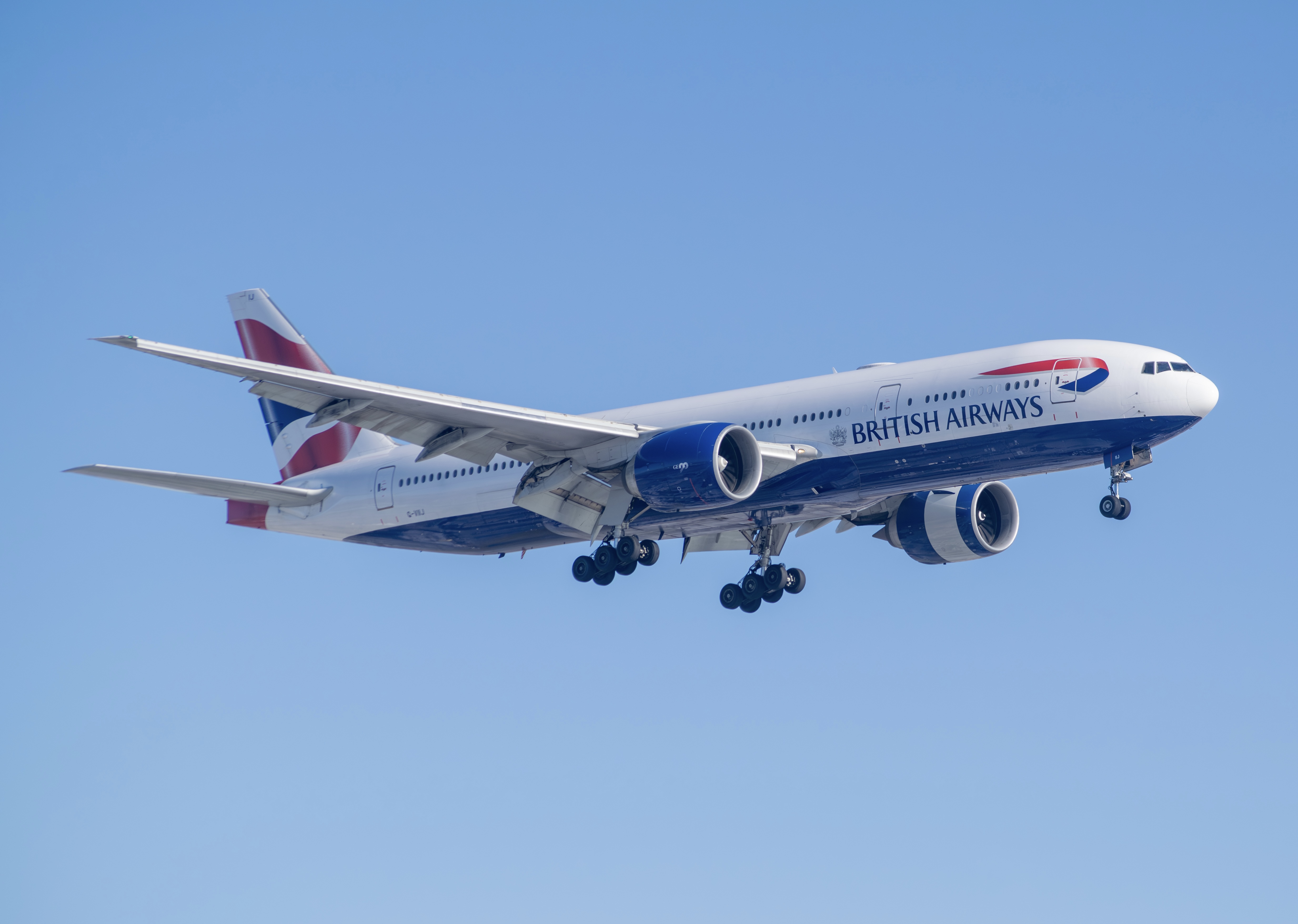 Full size: British Airways Boeing 777-200ER G-VIIJ at Newark Liberty International Airport
