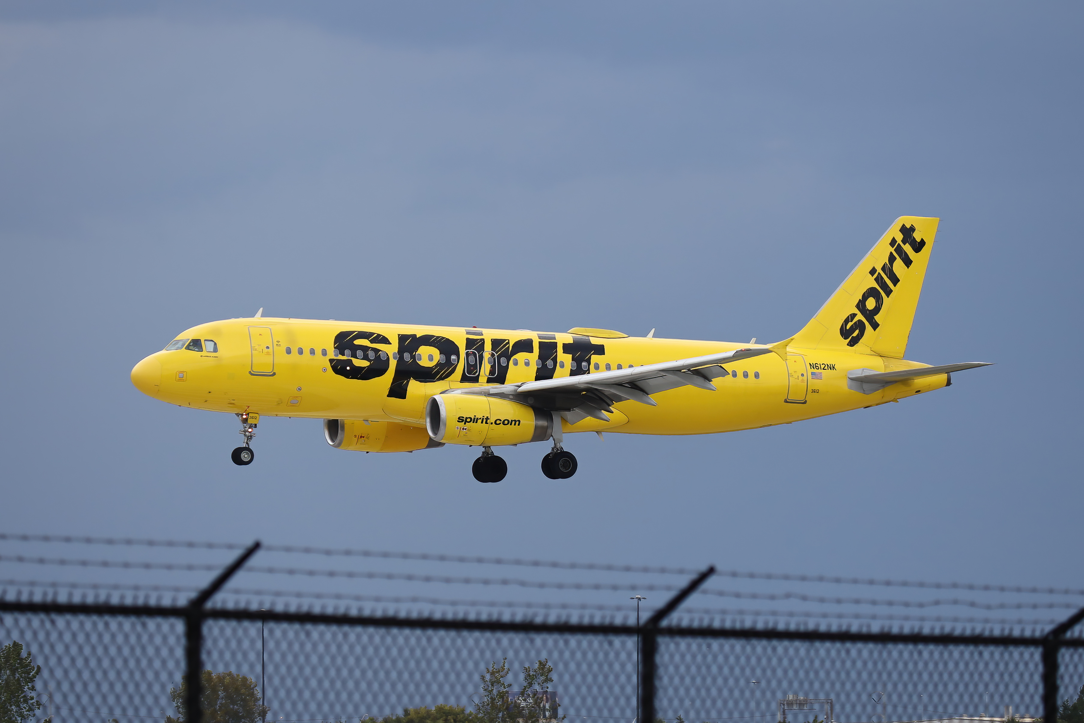 Full size: Spirit Airlines Airbus A320 N612NK at Philadelphia International Airport