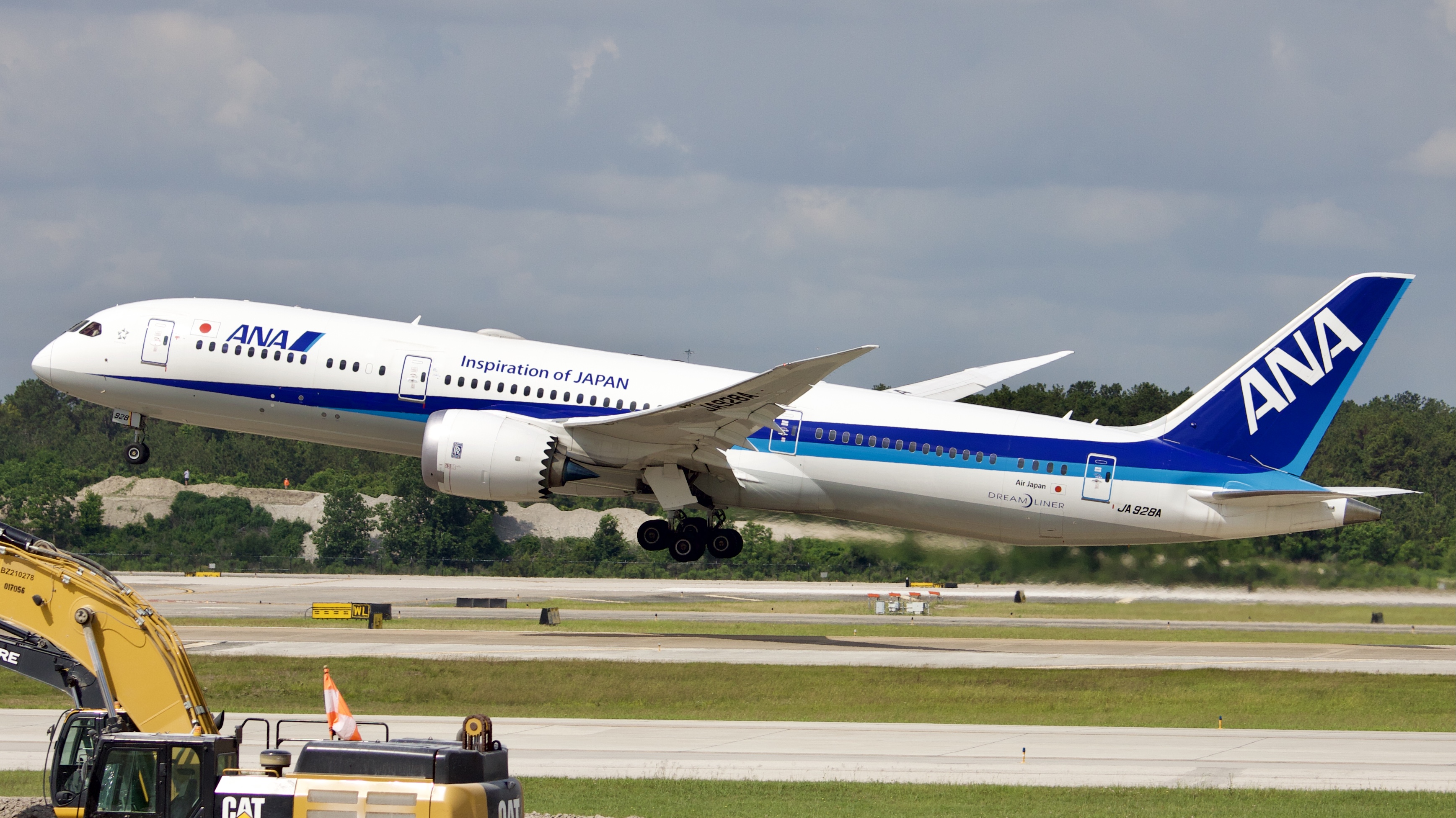 Full size: All Nippon Airways Boeing 787-9 JA928A at Houston-George Bush Intercontinental Airport