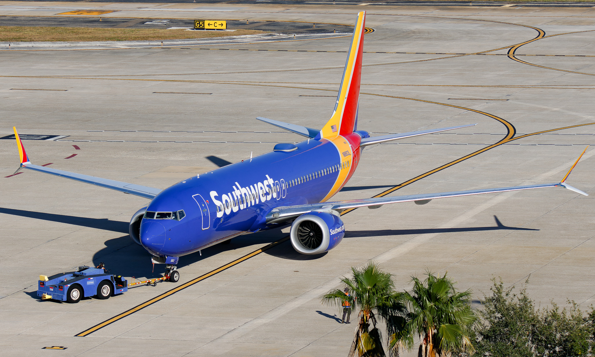 Full size: Southwest Airlines Boeing 737 MAX 8 N8803L at Tampa International Airport