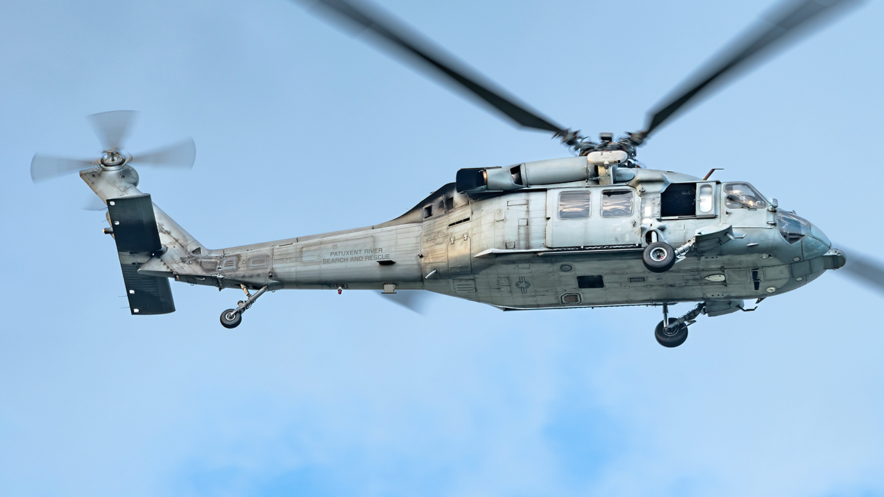 Full size: USN - United States Navy Sikorsky MH-60S Seahawk 165762 at Not Applicable