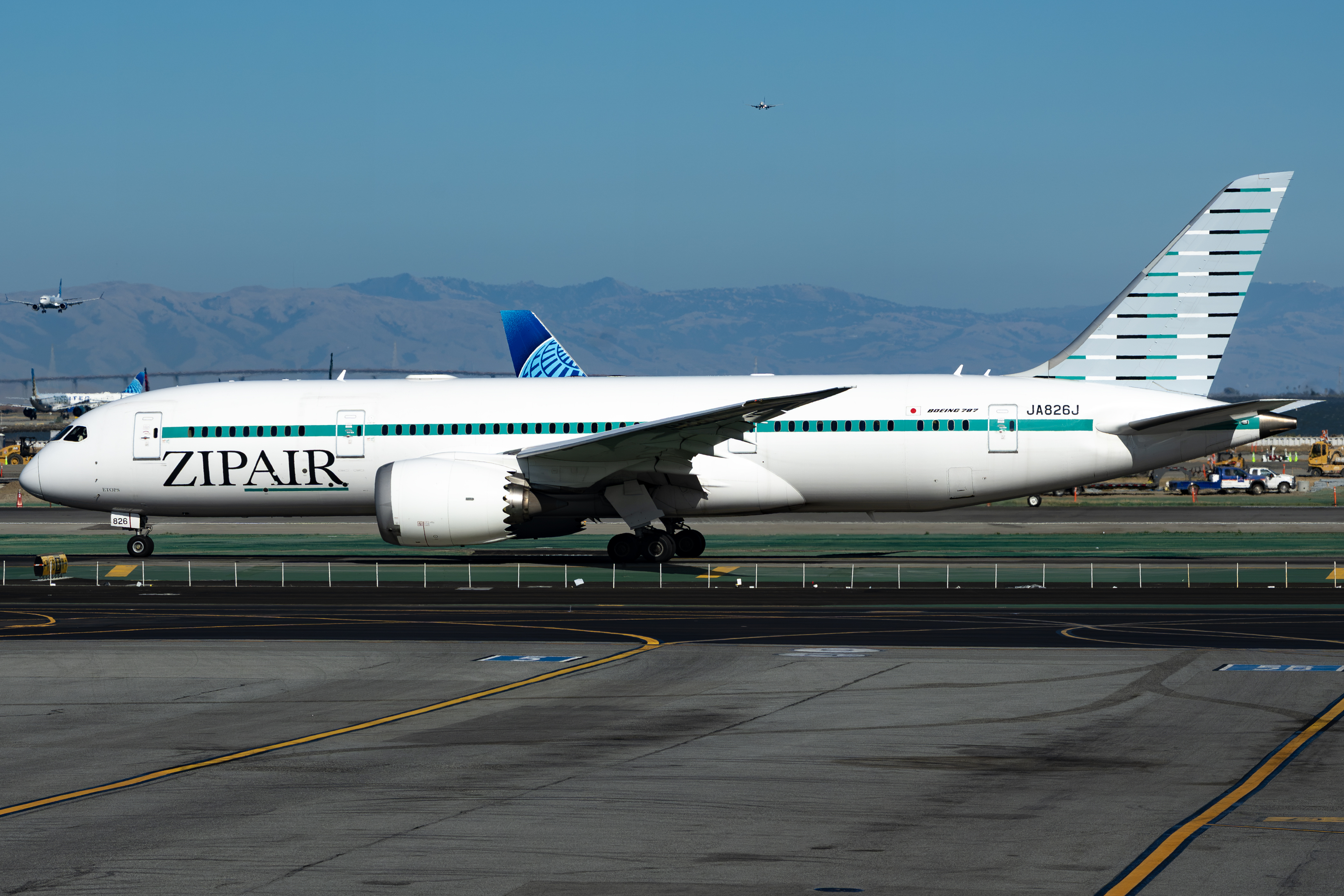 Full size: ZIPAIR Boeing 787-8 JA826J at San Francisco International Airport