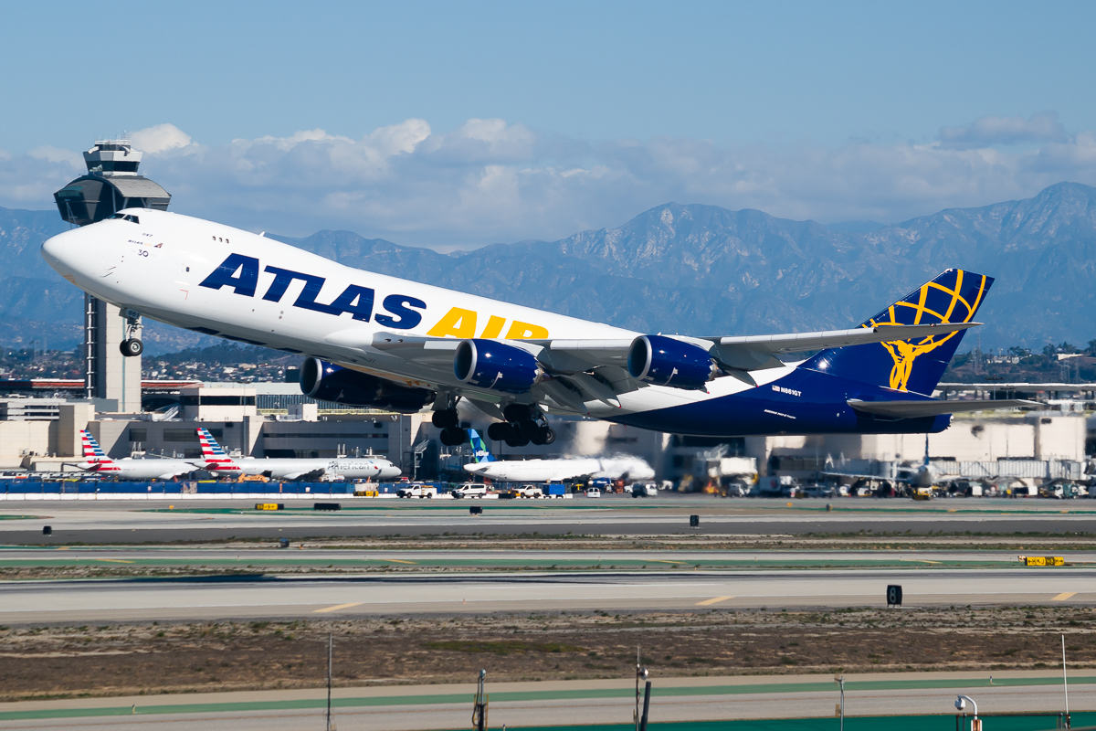 Full size: Atlas Air Boeing 747-8F N861GT at Los Angeles International Airport