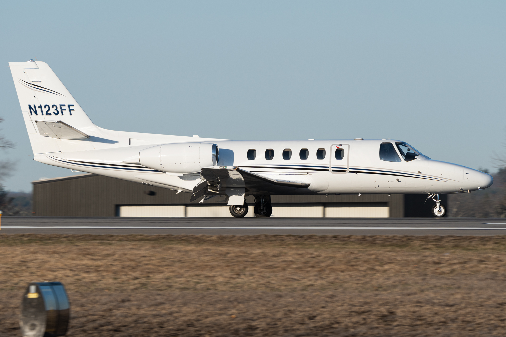 Full size: PRIVATE Cessna S550 Citation SII N123FF at Manchester Airport
