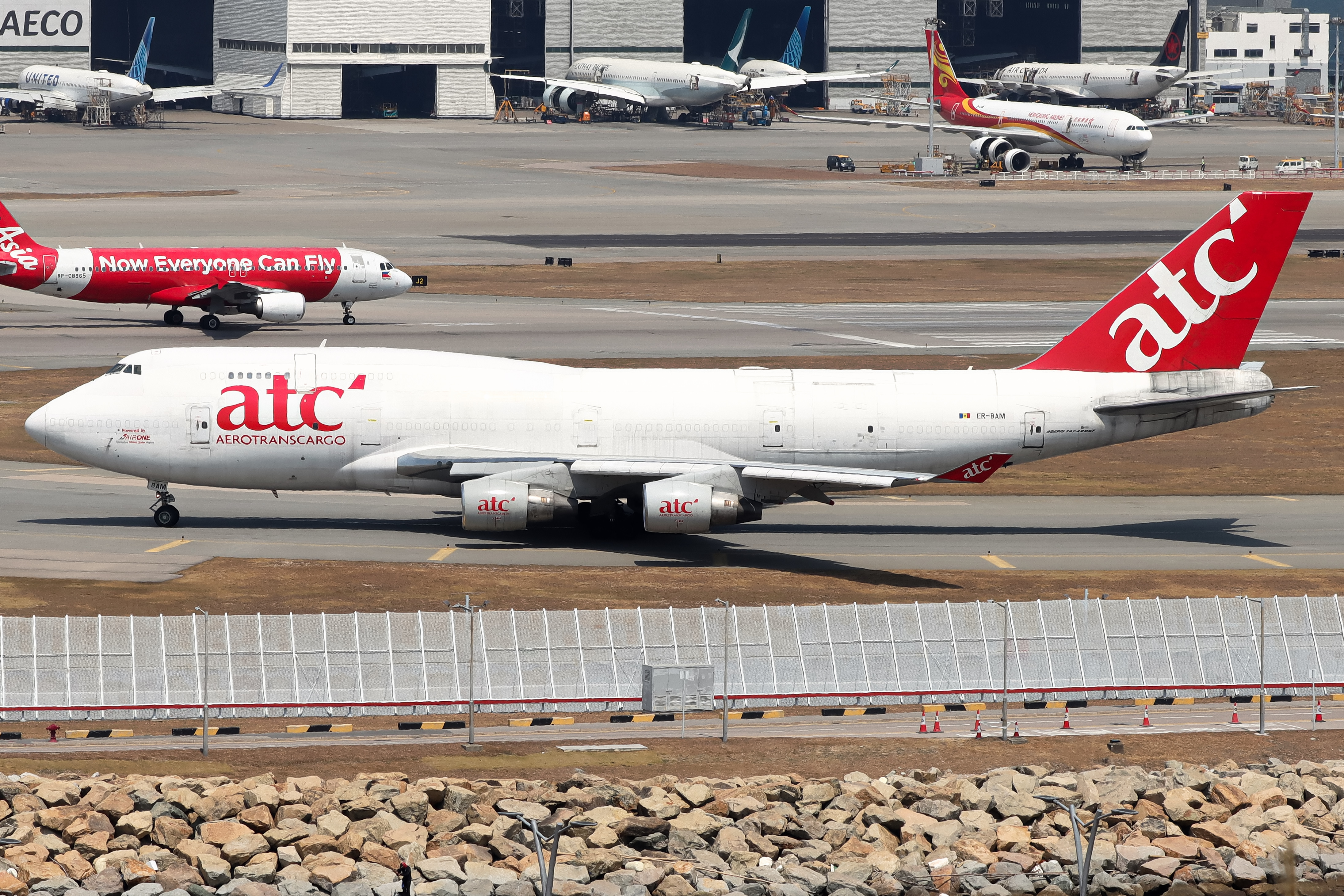 Full size: Aerotranscargo Boeing 747-400F ER-BAM at Hong Kong International Airport