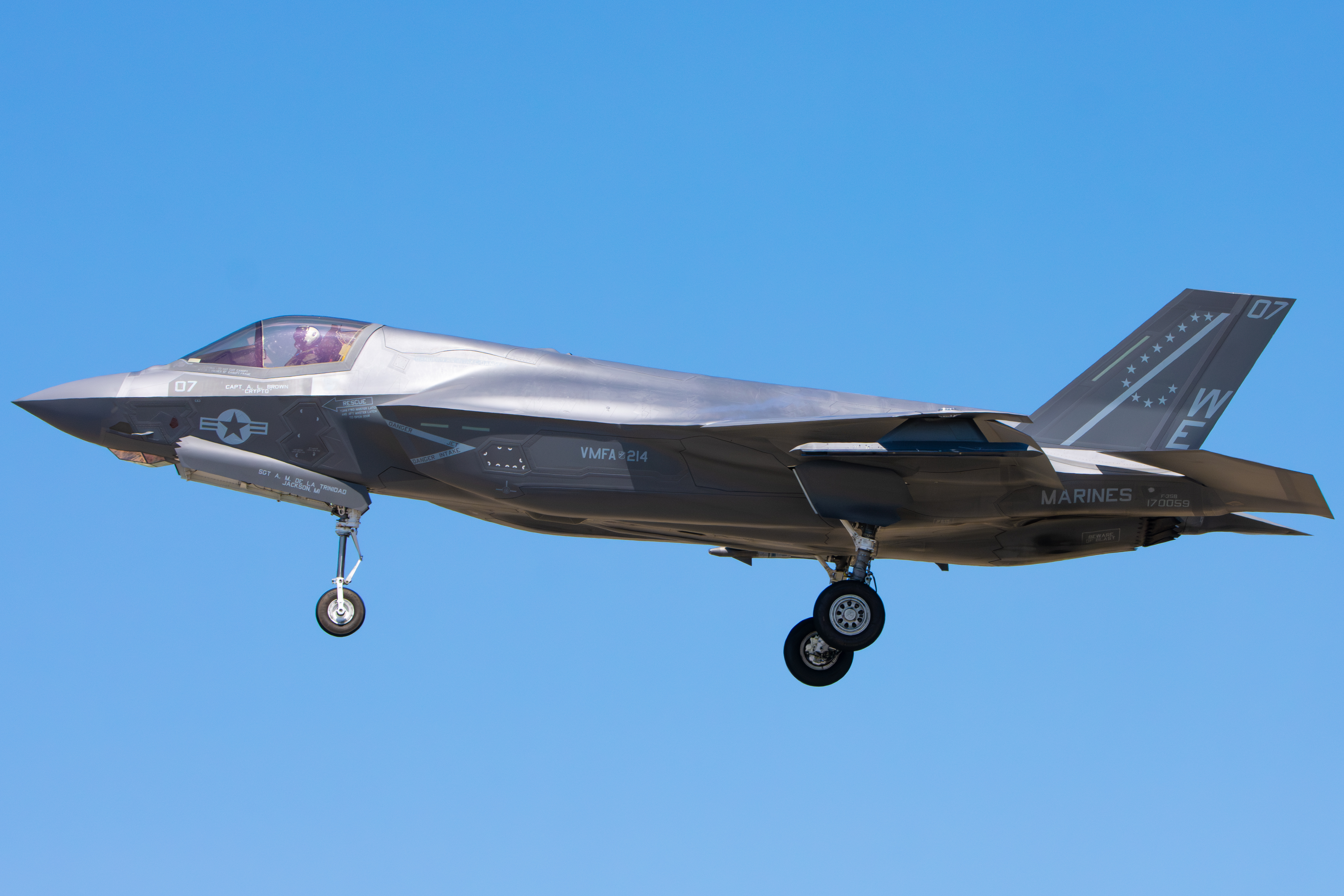 Full size: USMC - United States Marine Corp Lockheed Martin F-35B Lightning II 170059 at Moffett Federal Airfield