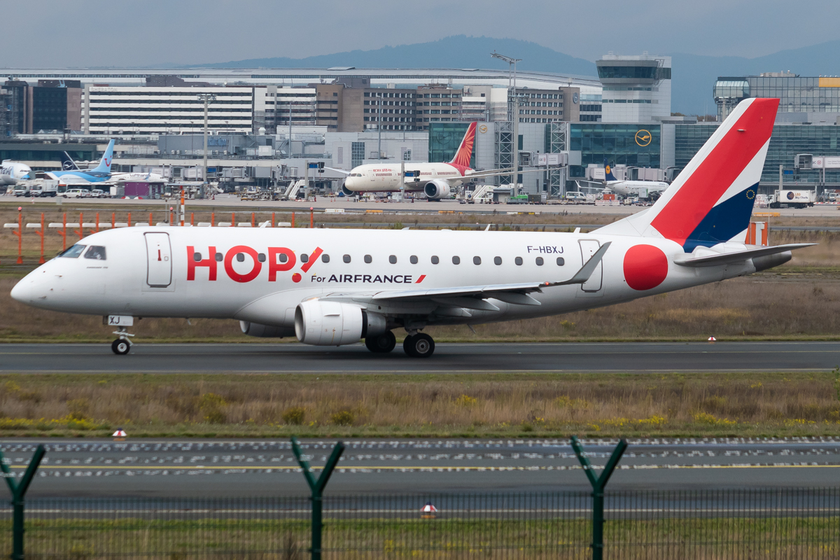 Full size: Air France Hop Embraer E170 F-HBXJ at Frankfurt International Airport