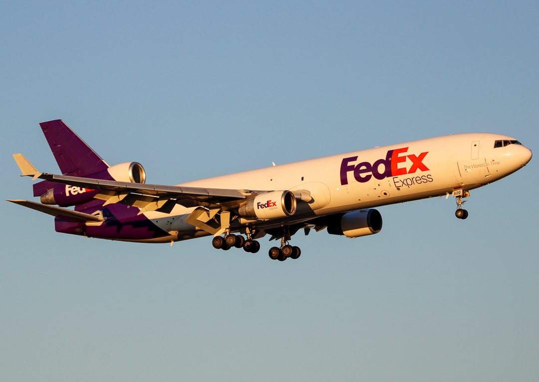 Full size: FedEx McDonnell Douglas MD-11F N603FE at Newark Liberty International Airport