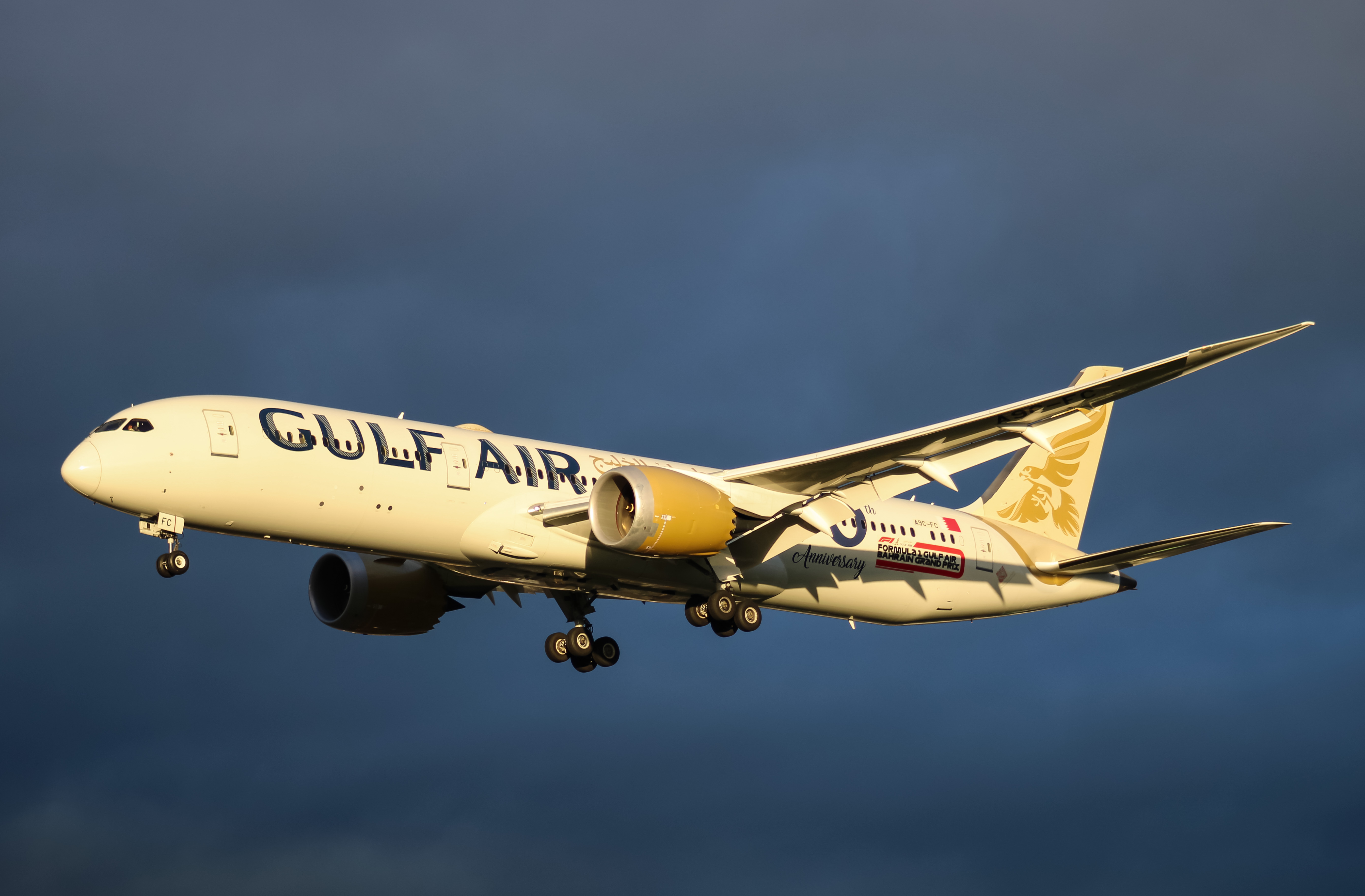 Full size: Gulf Air Boeing 787-9 A9C-FC at London Heathrow International Airport