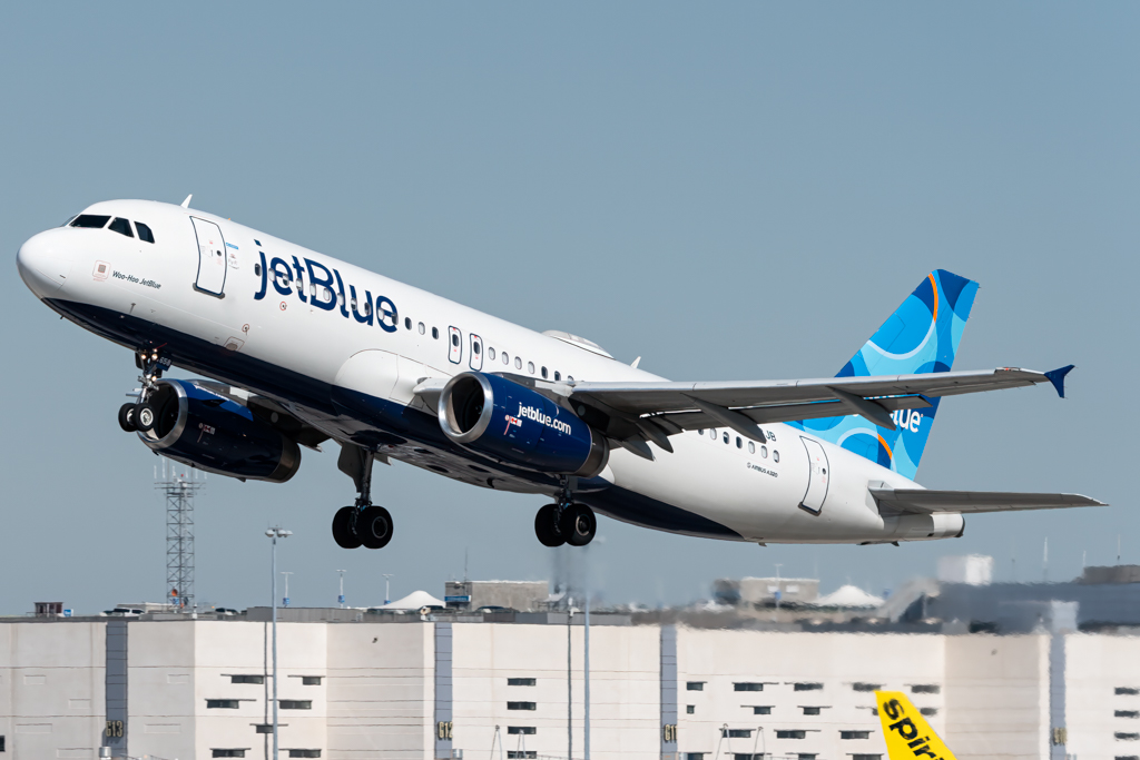 Full size: JetBlue Airways Airbus A320 N658JB  at Fort Lauderdale/Hollywood International Airport