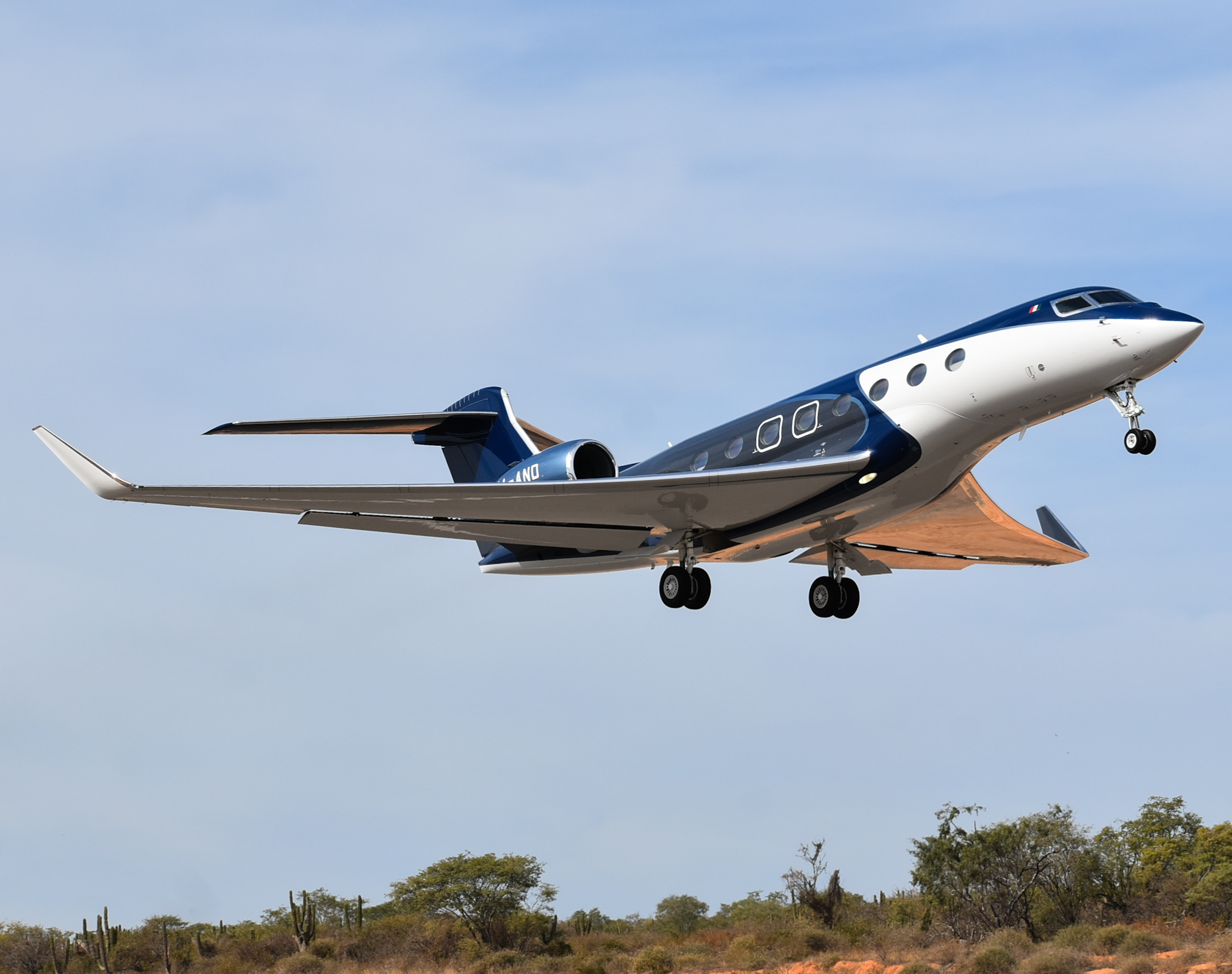 Full size: PRIVATE Gulfstream G650 XA-AND at Aeropuerto de Cabo San Lucas Internacional