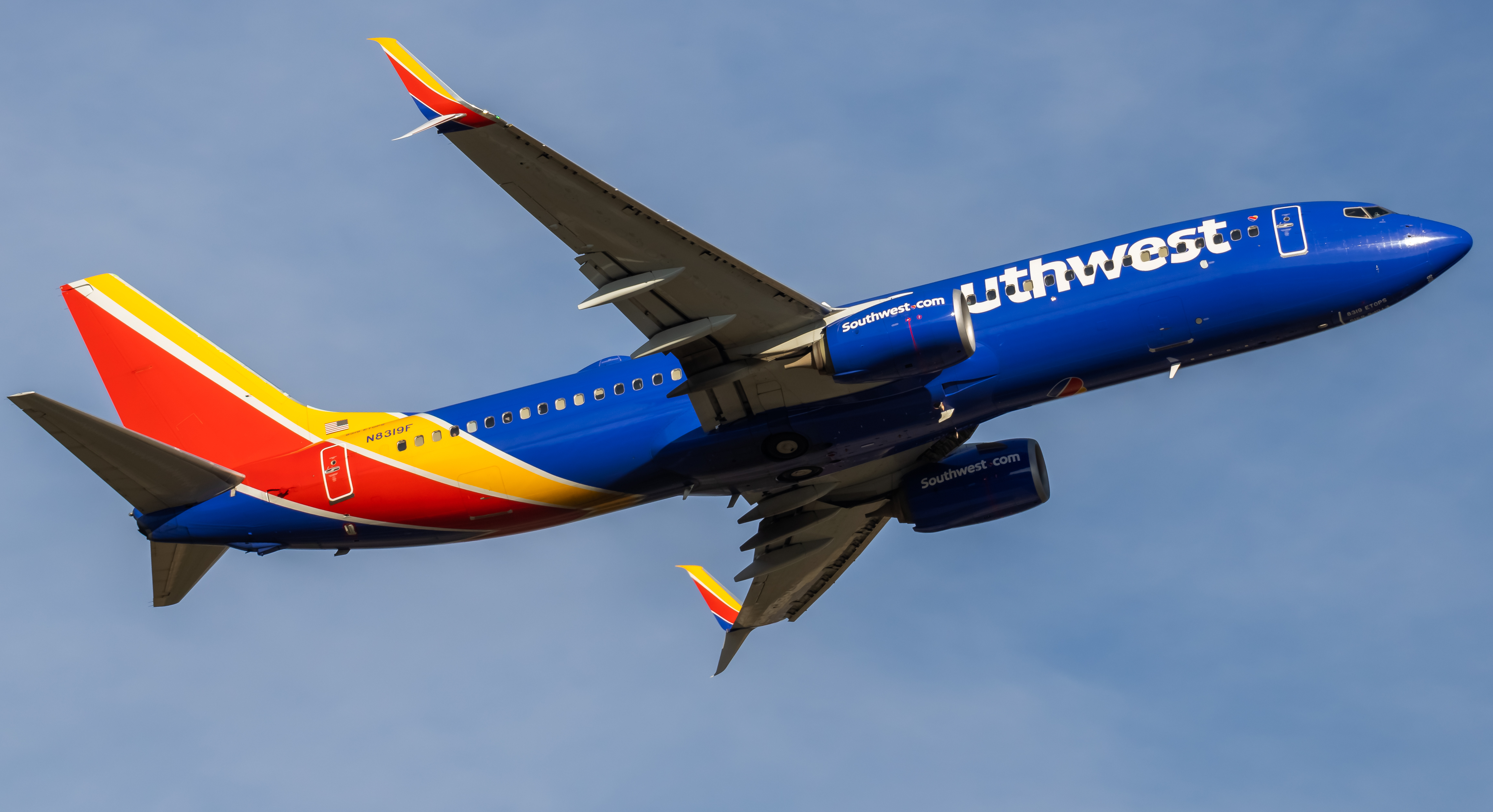 Full size: Southwest Airlines Boeing 737-800 N8319F at Baltimore/Washington International Thurgood Marshall Airport