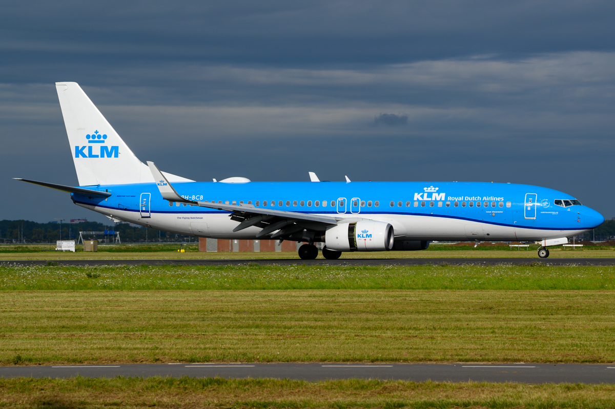 Full size: KLM Boeing 737-800 PH-BCB at Amsterdam Schiphol Airport
