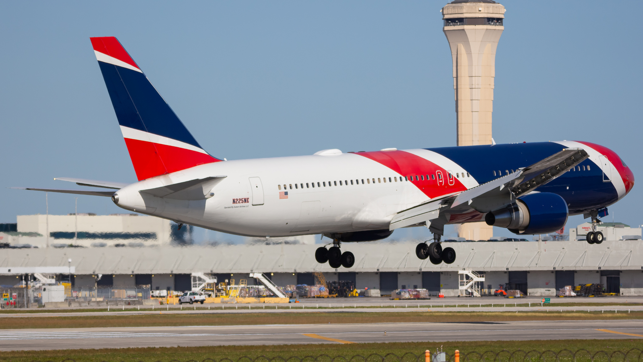 Full size: Eastern Airlines Boeing 767-300ER N225NE at Miami International Airport